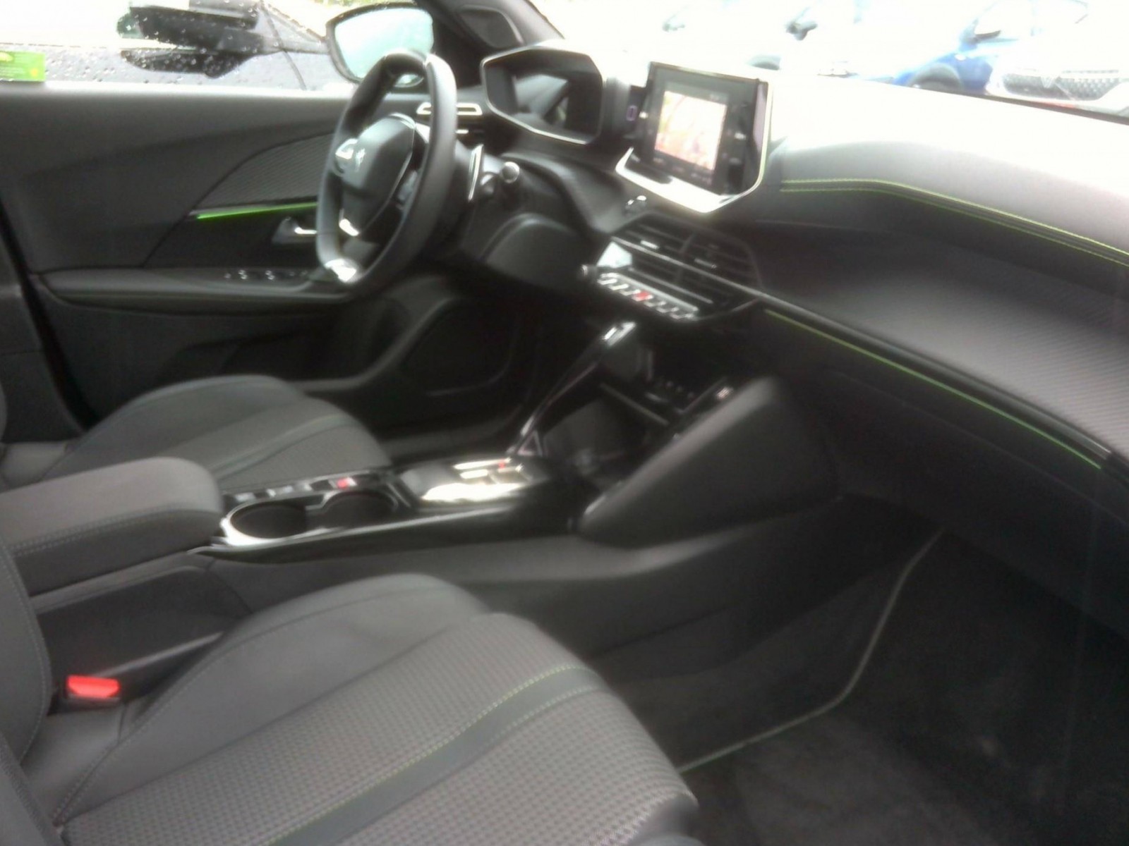 PEUGEOT - 2008 - #188843 - 3