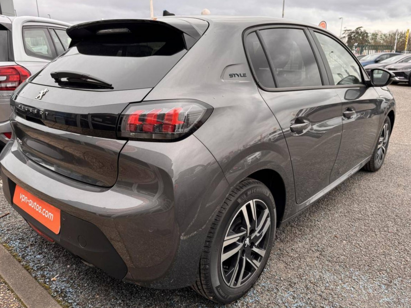 PEUGEOT - 208 - #185498 - 28