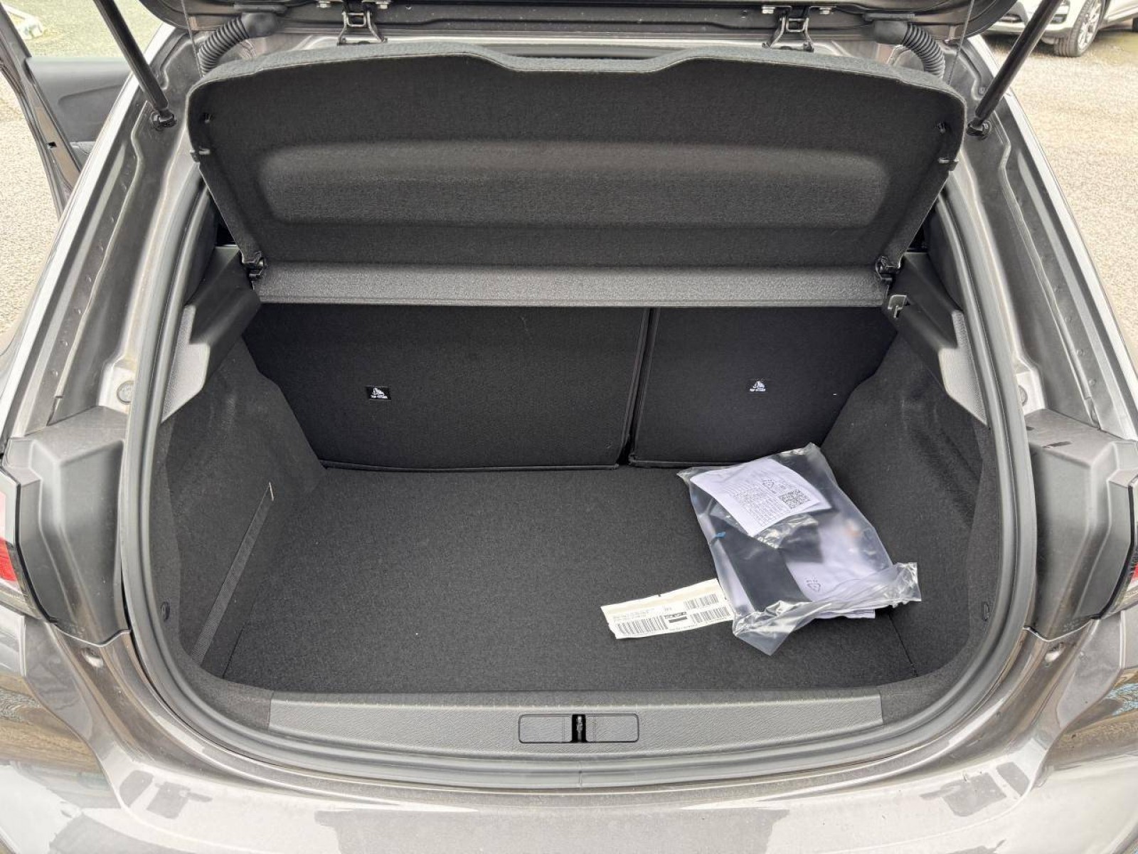 PEUGEOT - 208 - #185498 - 13