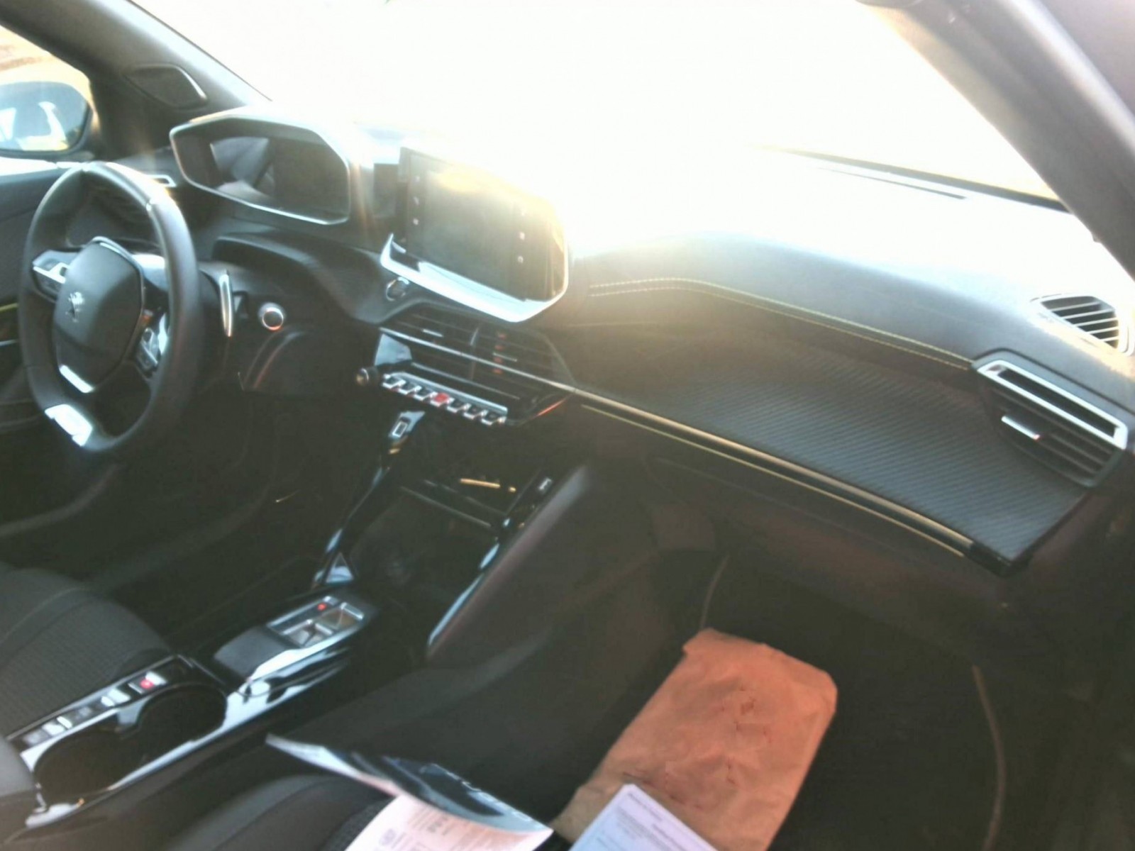PEUGEOT - 2008 - #188844 - 3