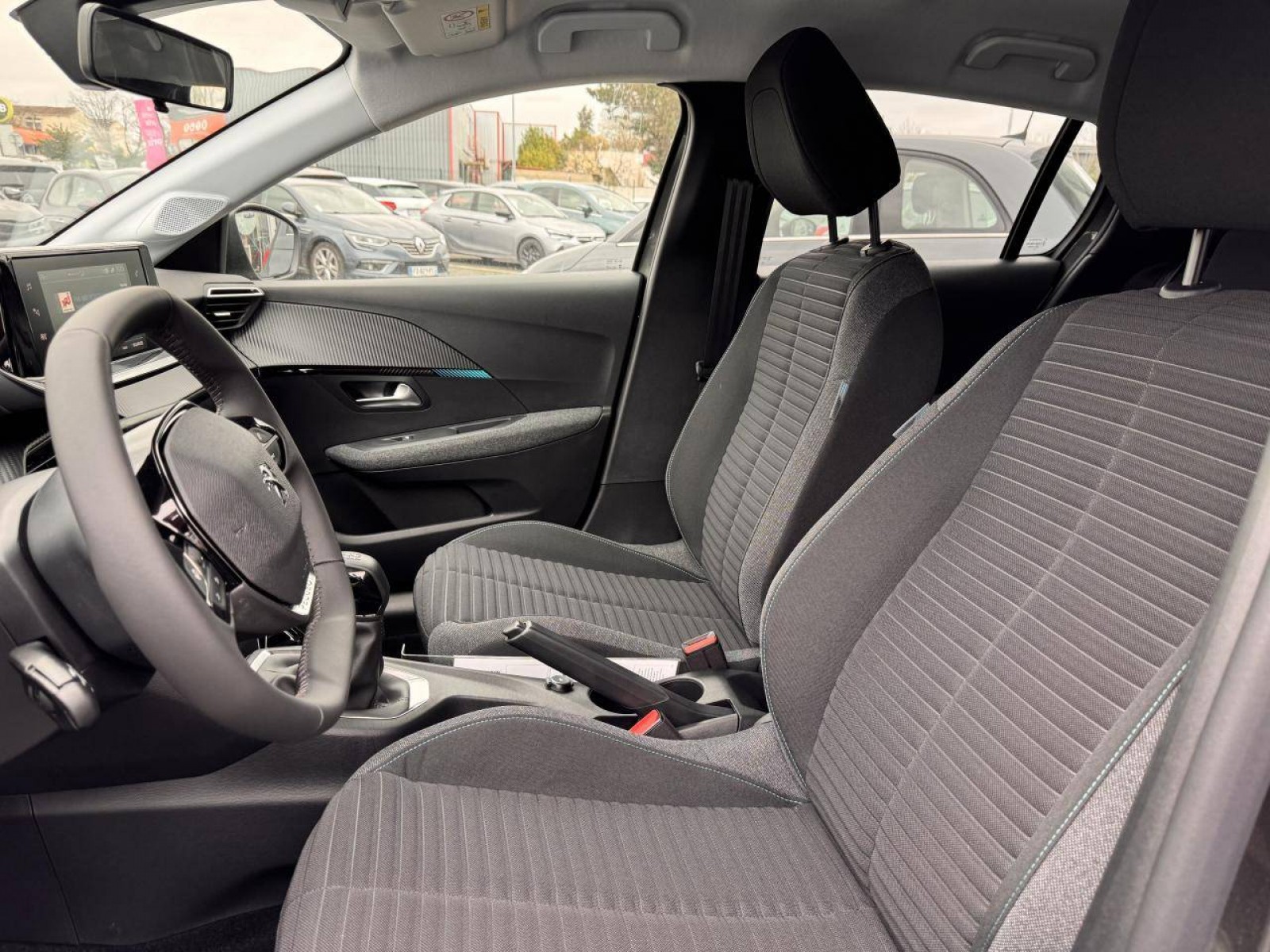 PEUGEOT - 208 - #185498 - 9