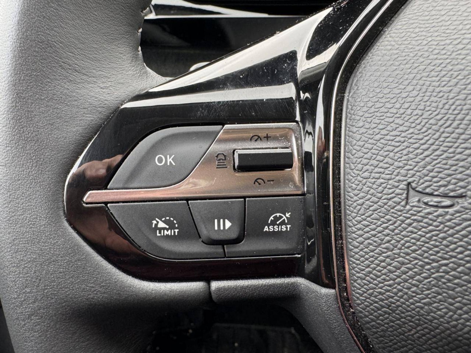 PEUGEOT - 308 SW - #184106 - 23