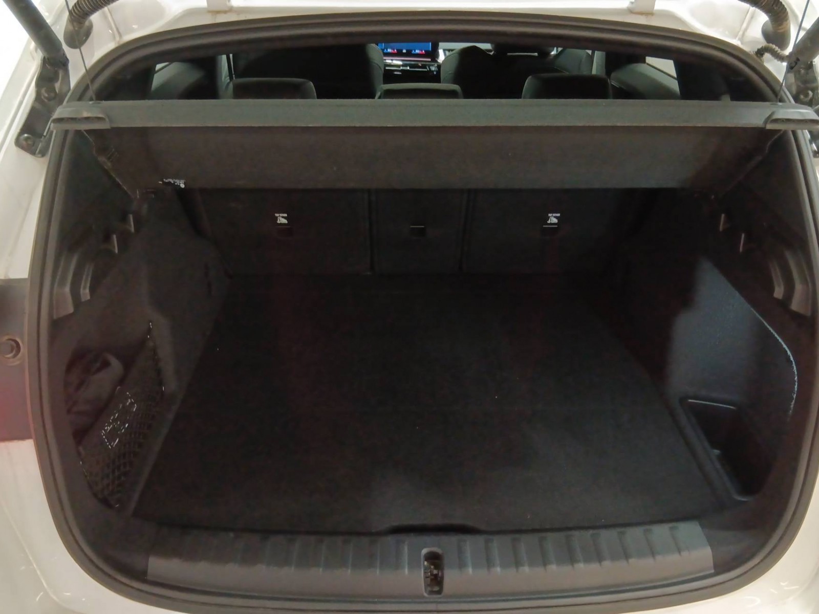 BMW - X1 U11 - #188630 - 13