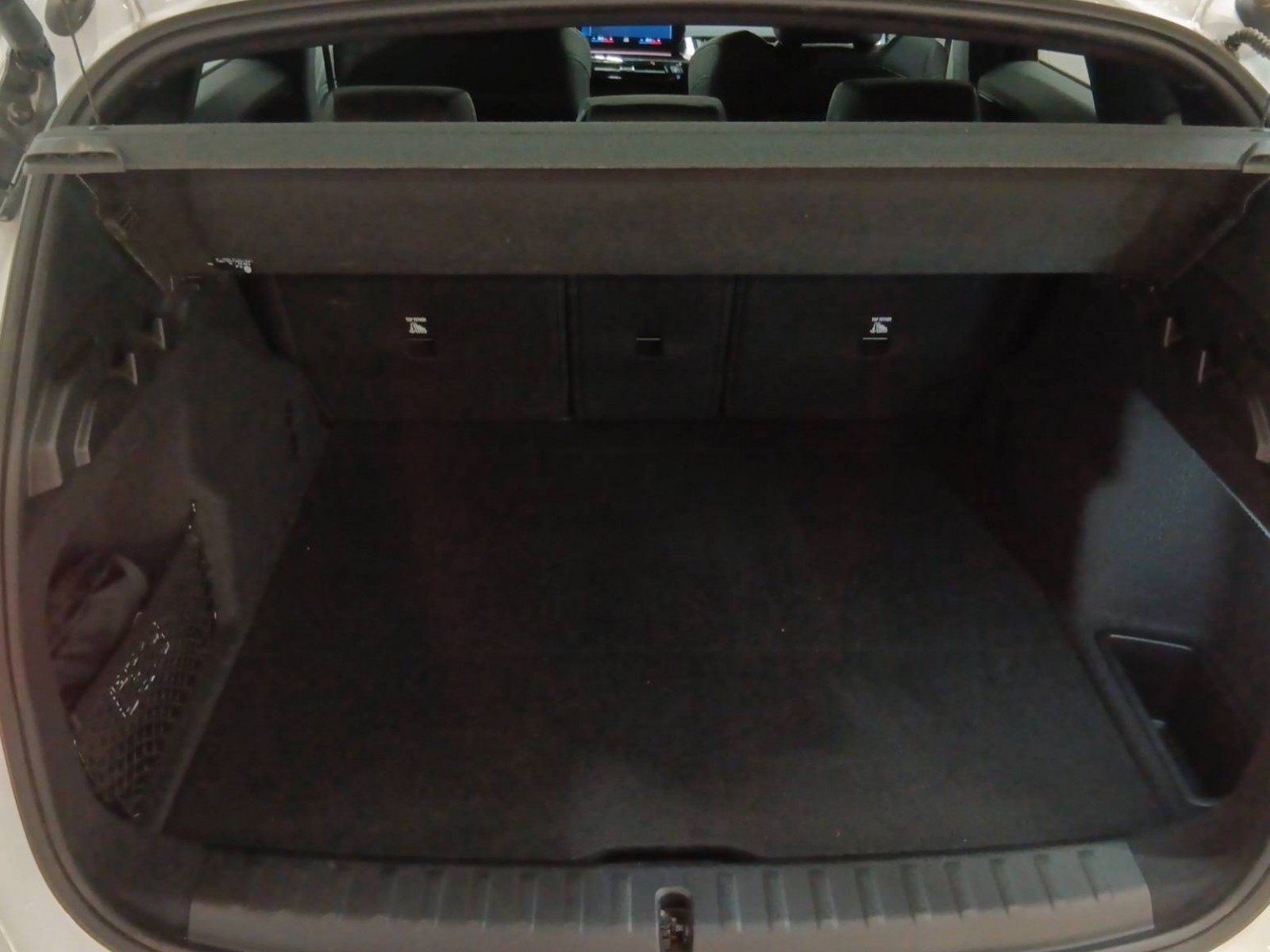BMW - X1 U11 - #188630 - 30