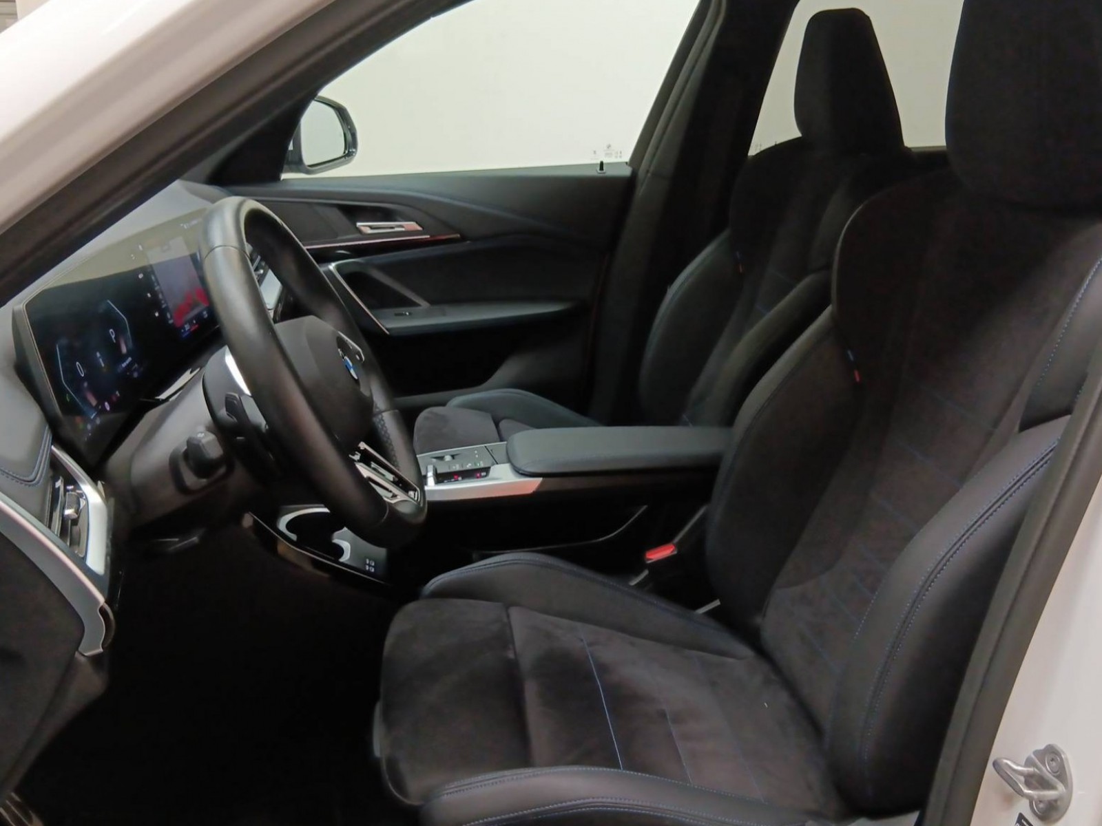 BMW - X1 U11 - #188630 - 24