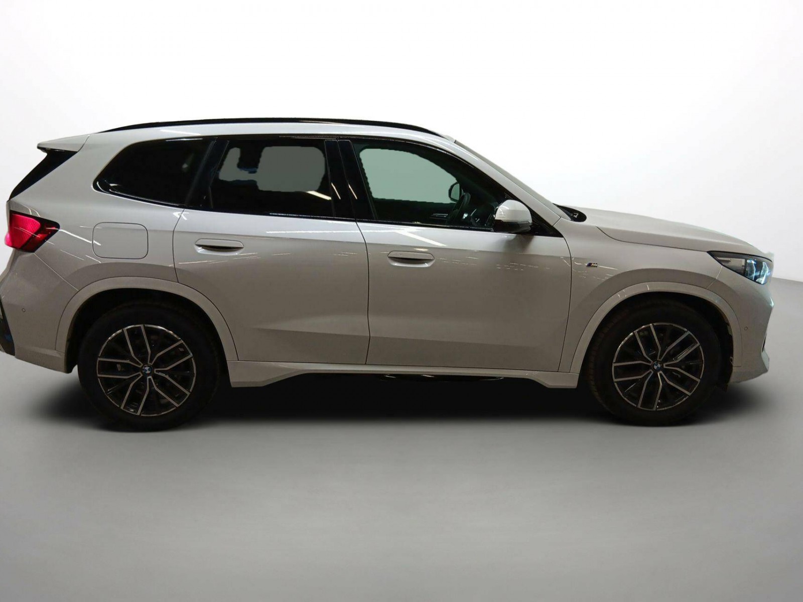 BMW - X1 U11 - #188630 - 15