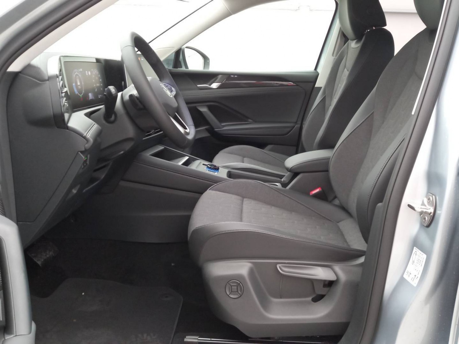 VOLKSWAGEN - TIGUAN - #255598 - 7