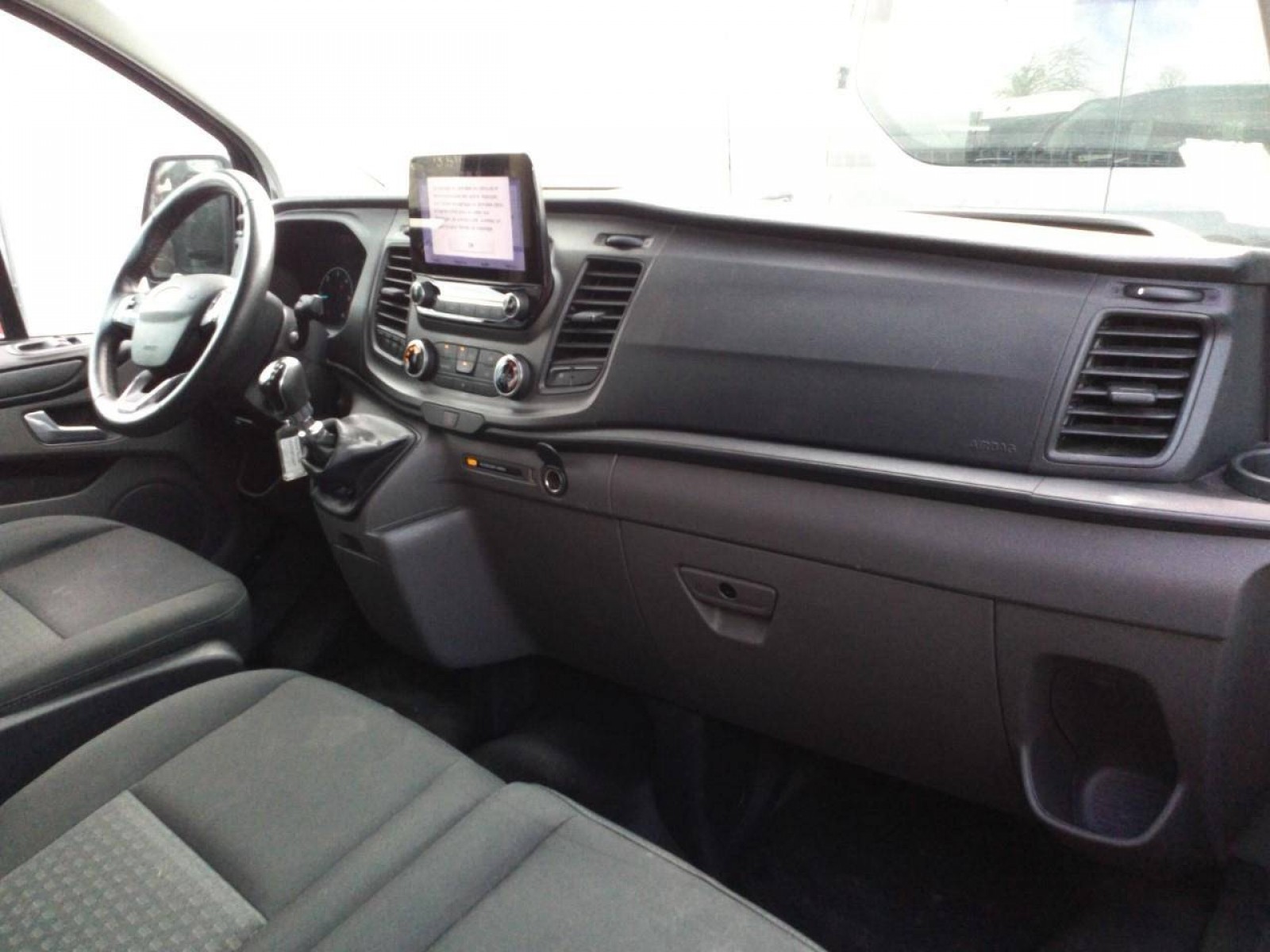 FORD - TRANSIT CUSTOM KOMBI - #189231 - 1