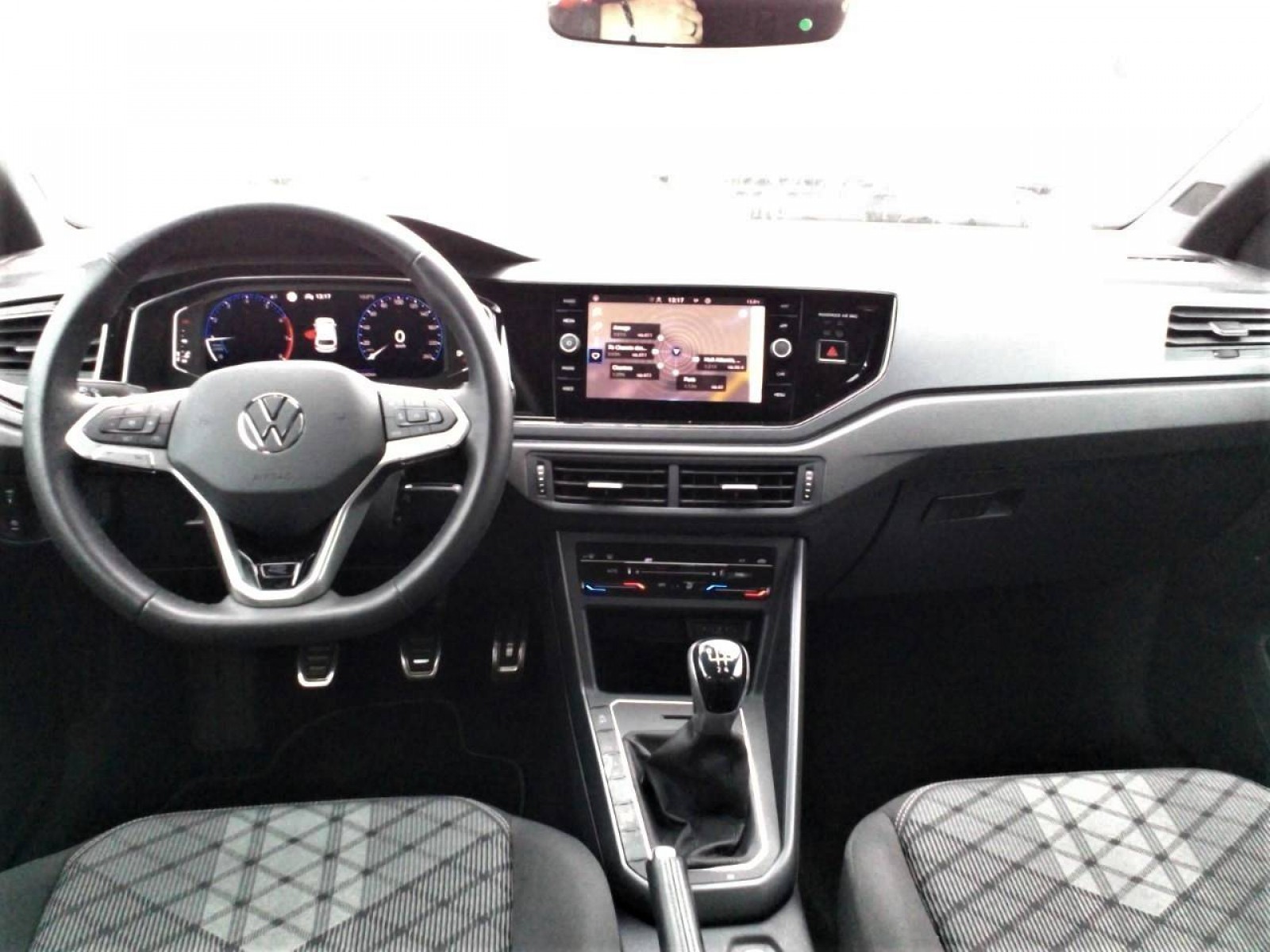 VOLKSWAGEN - POLO - #189232 - 3