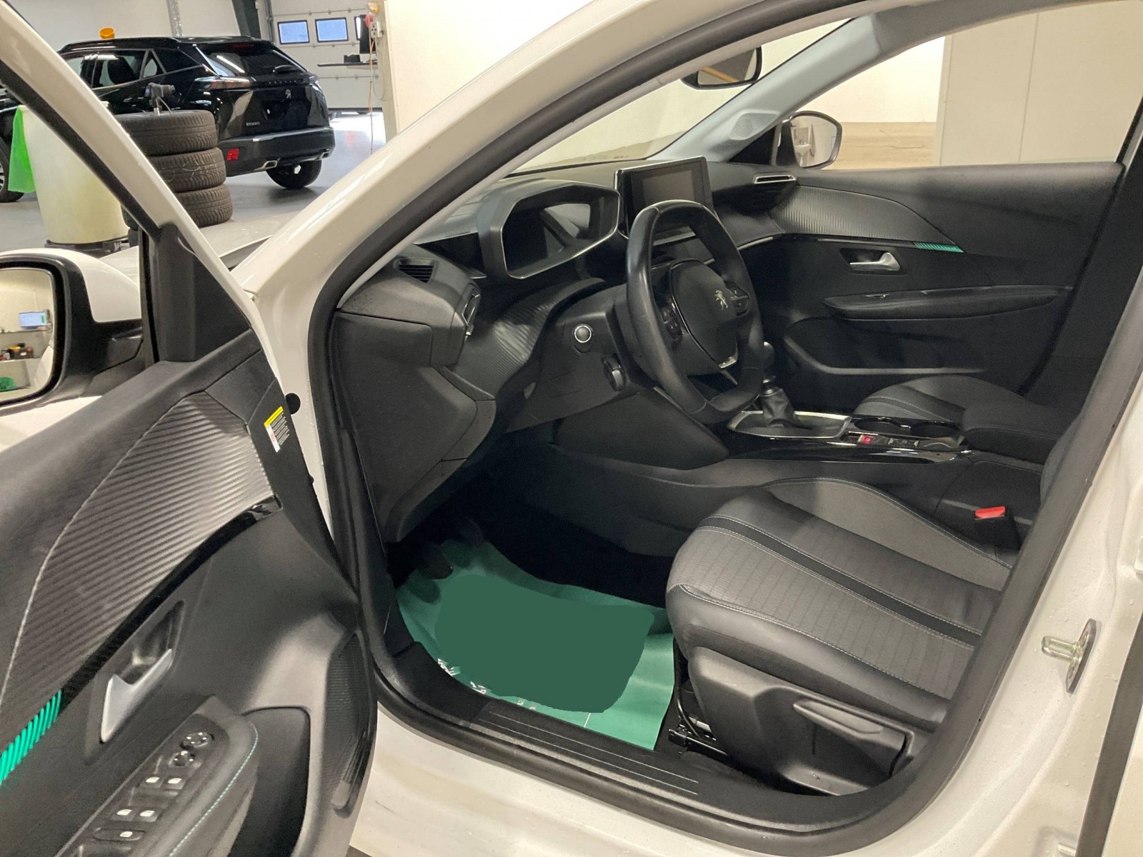 PEUGEOT - 208 - #189265 - 9