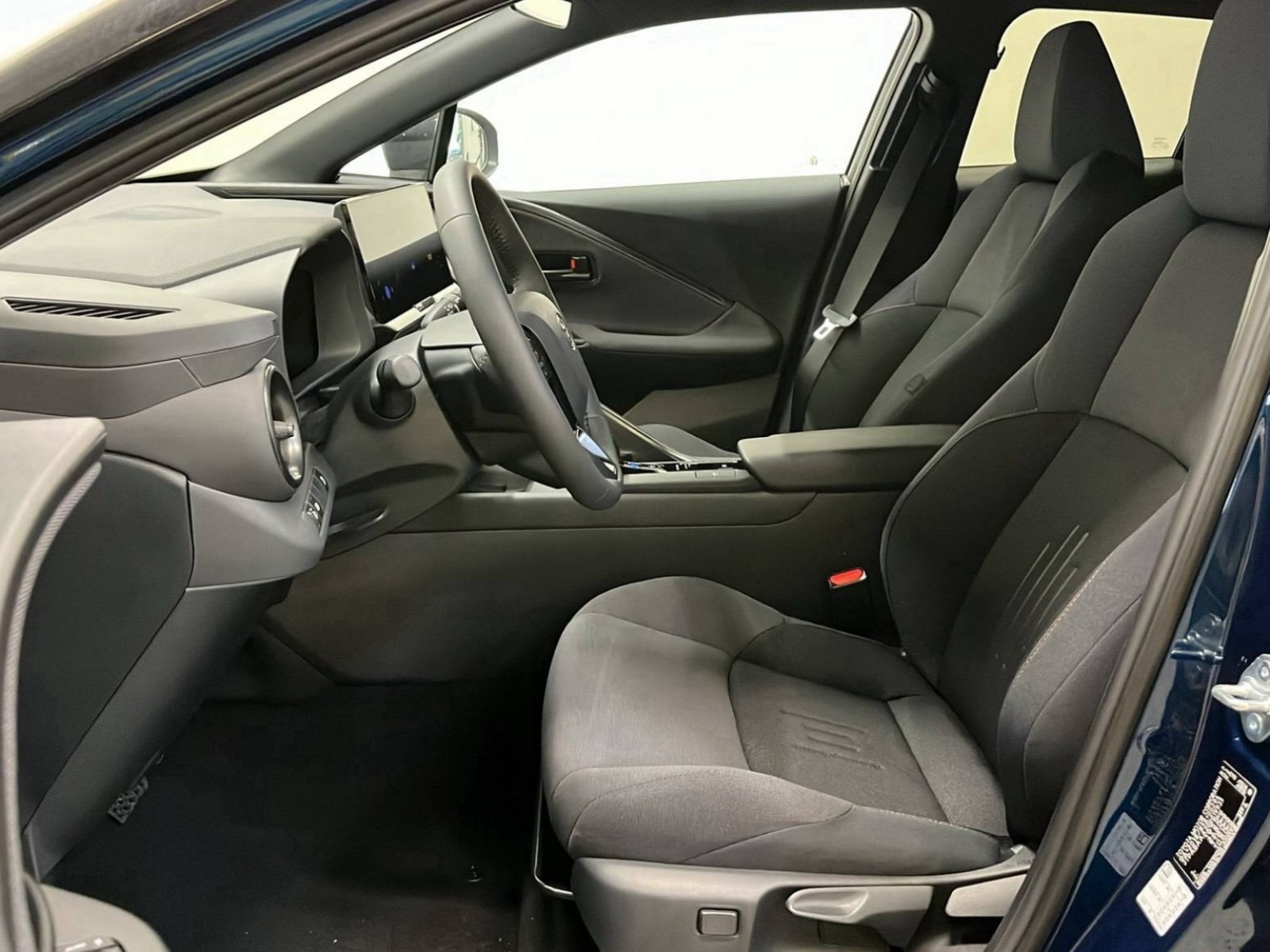 TOYOTA - C-HR - #200031 - 7