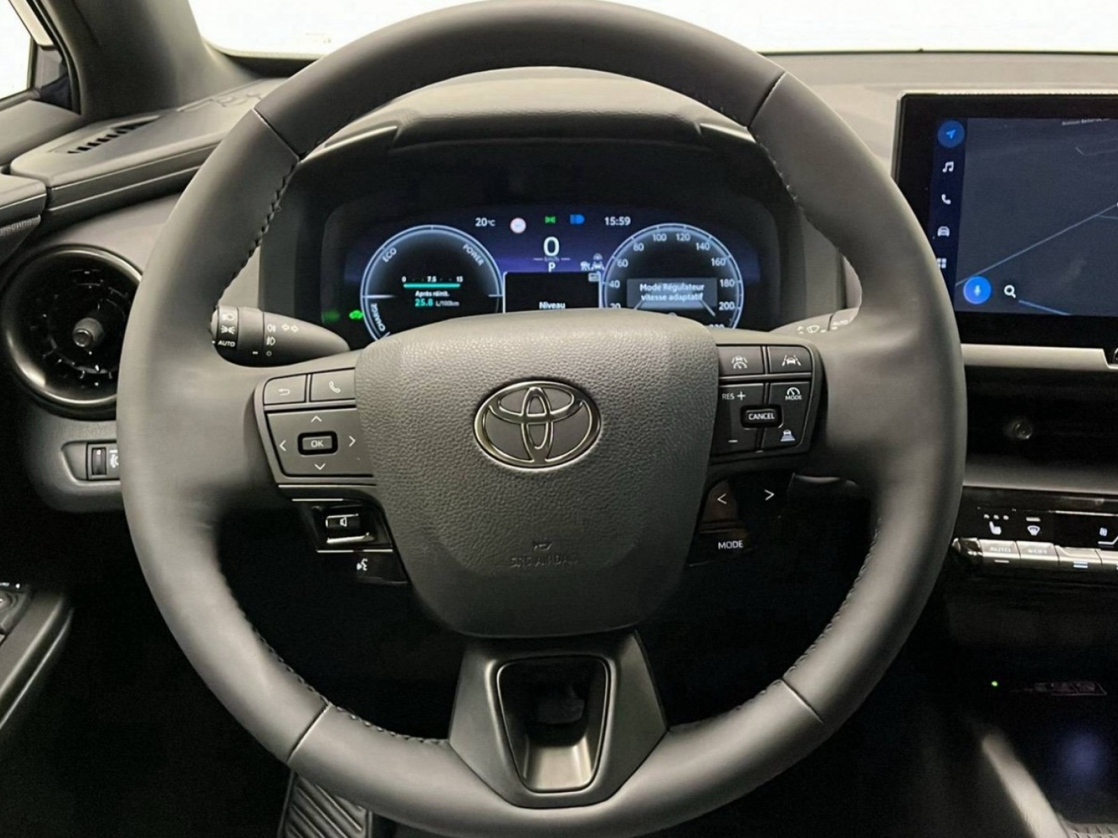 TOYOTA - C-HR - #200031 - 27