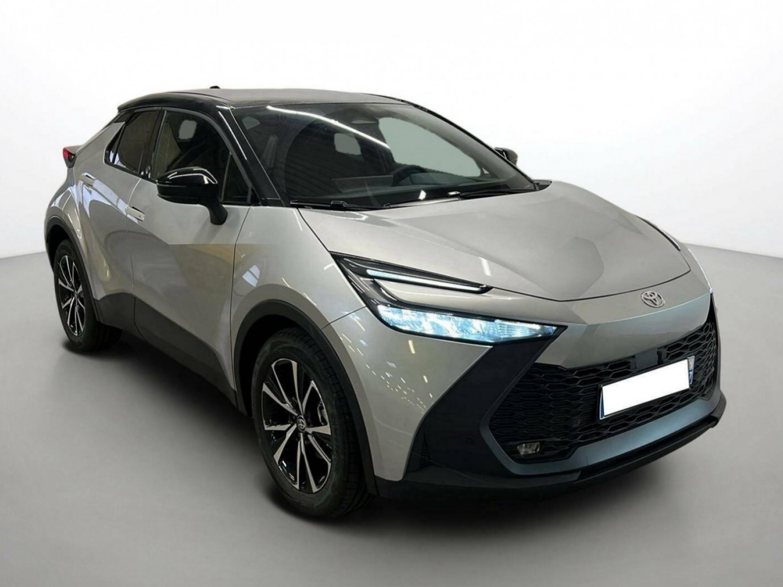 TOYOTA - C-HR - #200026 - 18