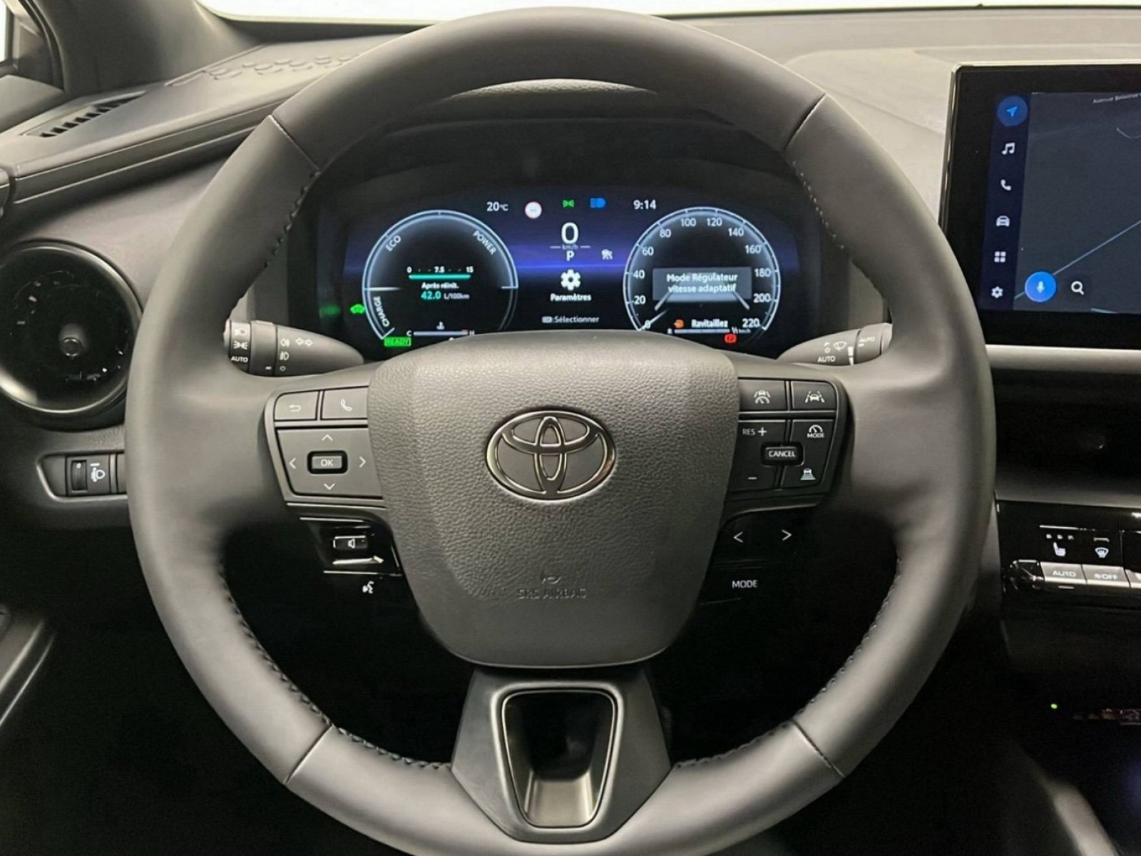 TOYOTA - C-HR - #200026 - 27