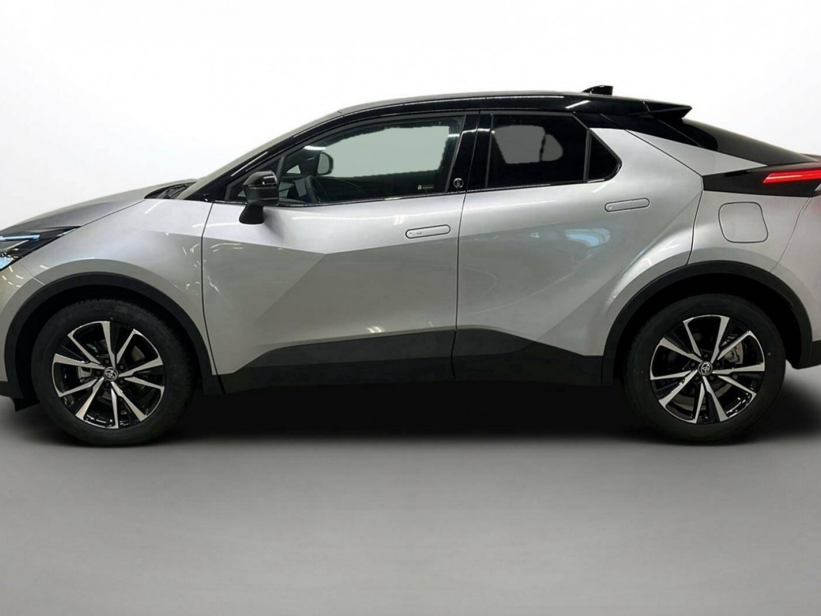 TOYOTA - C-HR - #200026 - 33