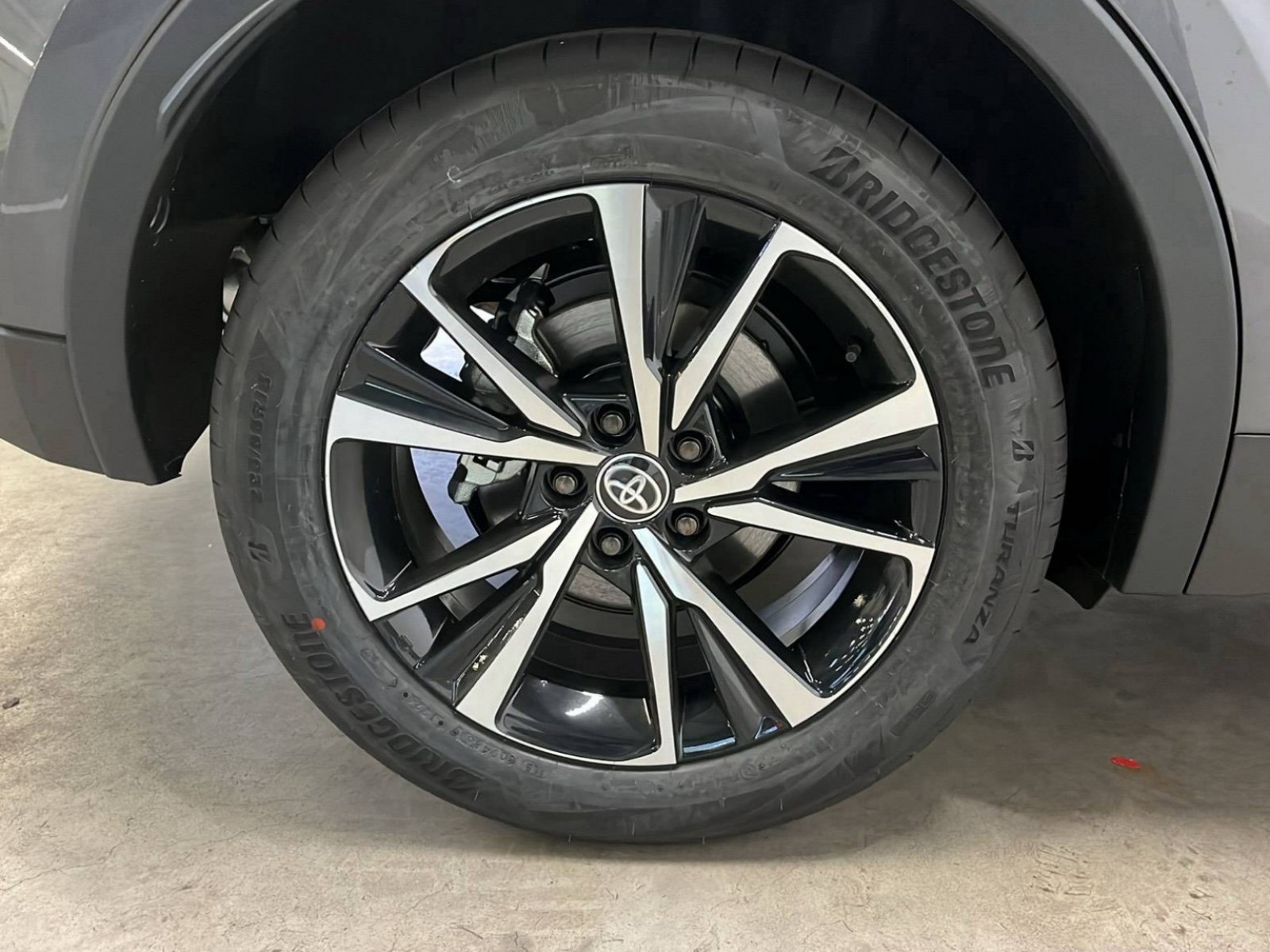 TOYOTA - C-HR - #200021 - 6
