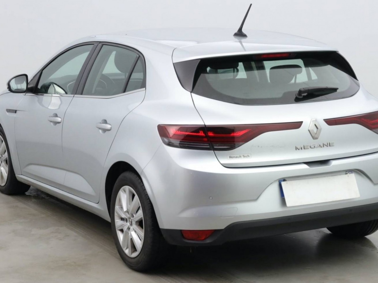 RENAULT - MEGANE IV BERLINE - #189261 - 18
