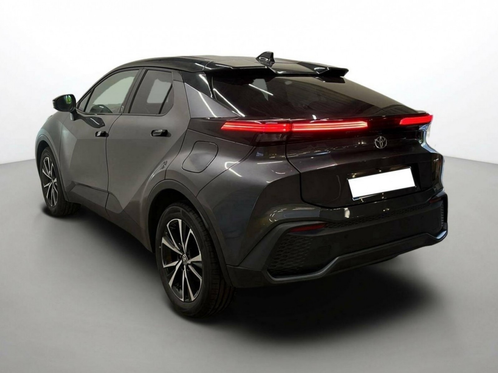 TOYOTA - C-HR - #196595 - 19