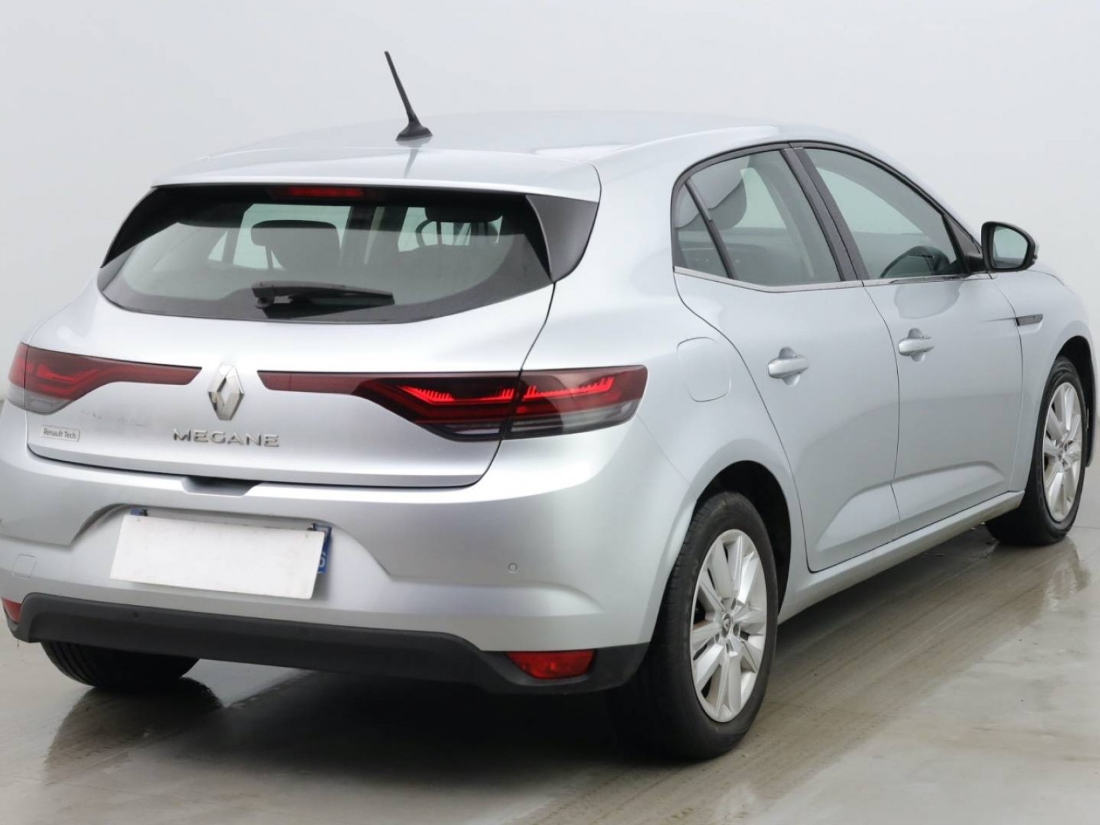 RENAULT - MEGANE IV BERLINE - #189261 - 4