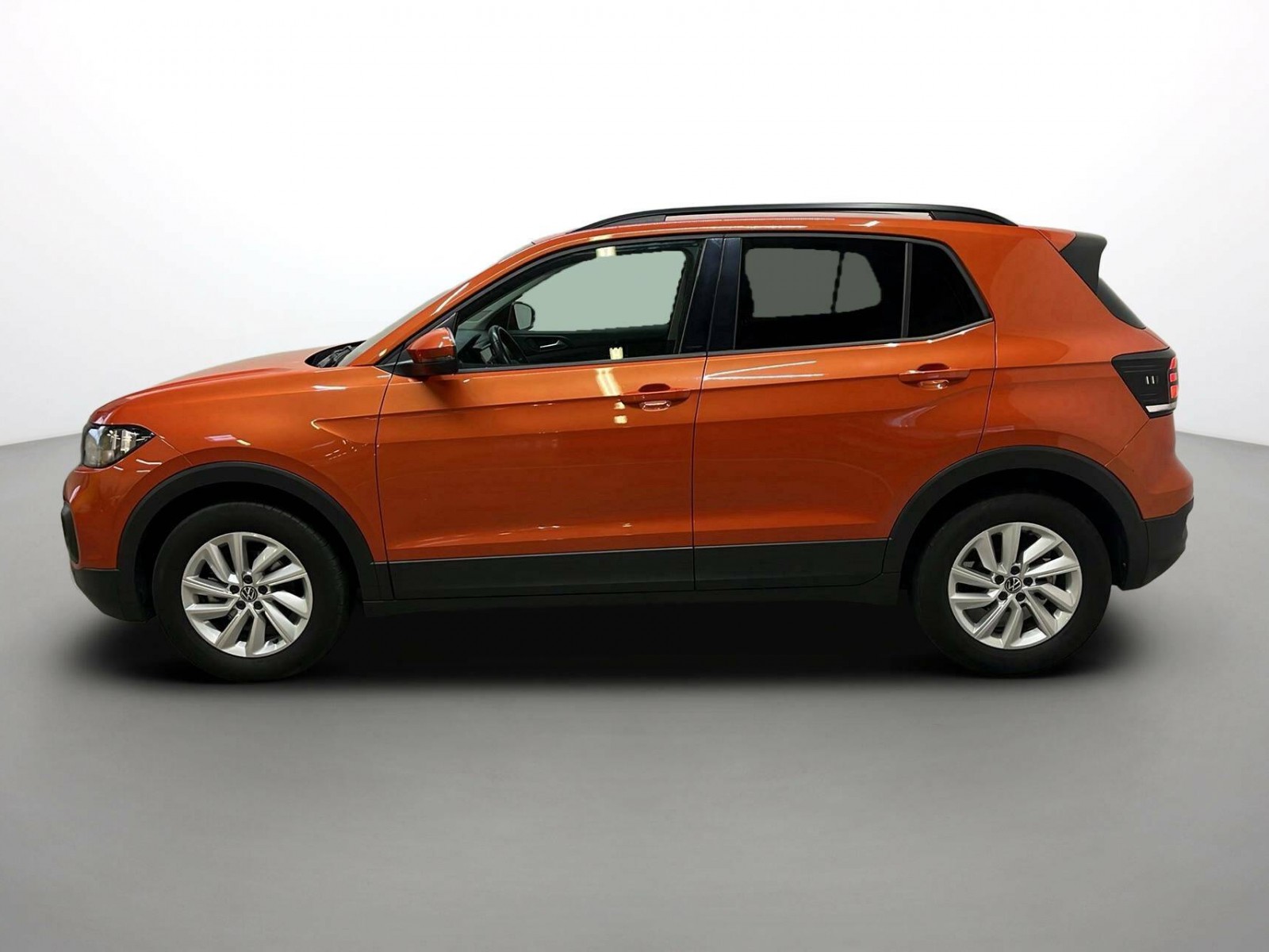 VOLKSWAGEN - T-CROSS - #275970 - 16