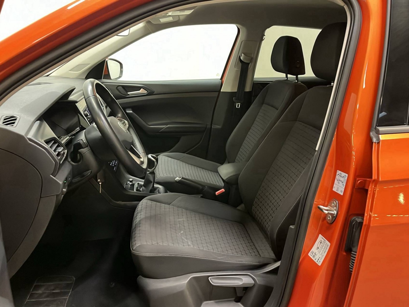 VOLKSWAGEN - T-CROSS - #275970 - 7