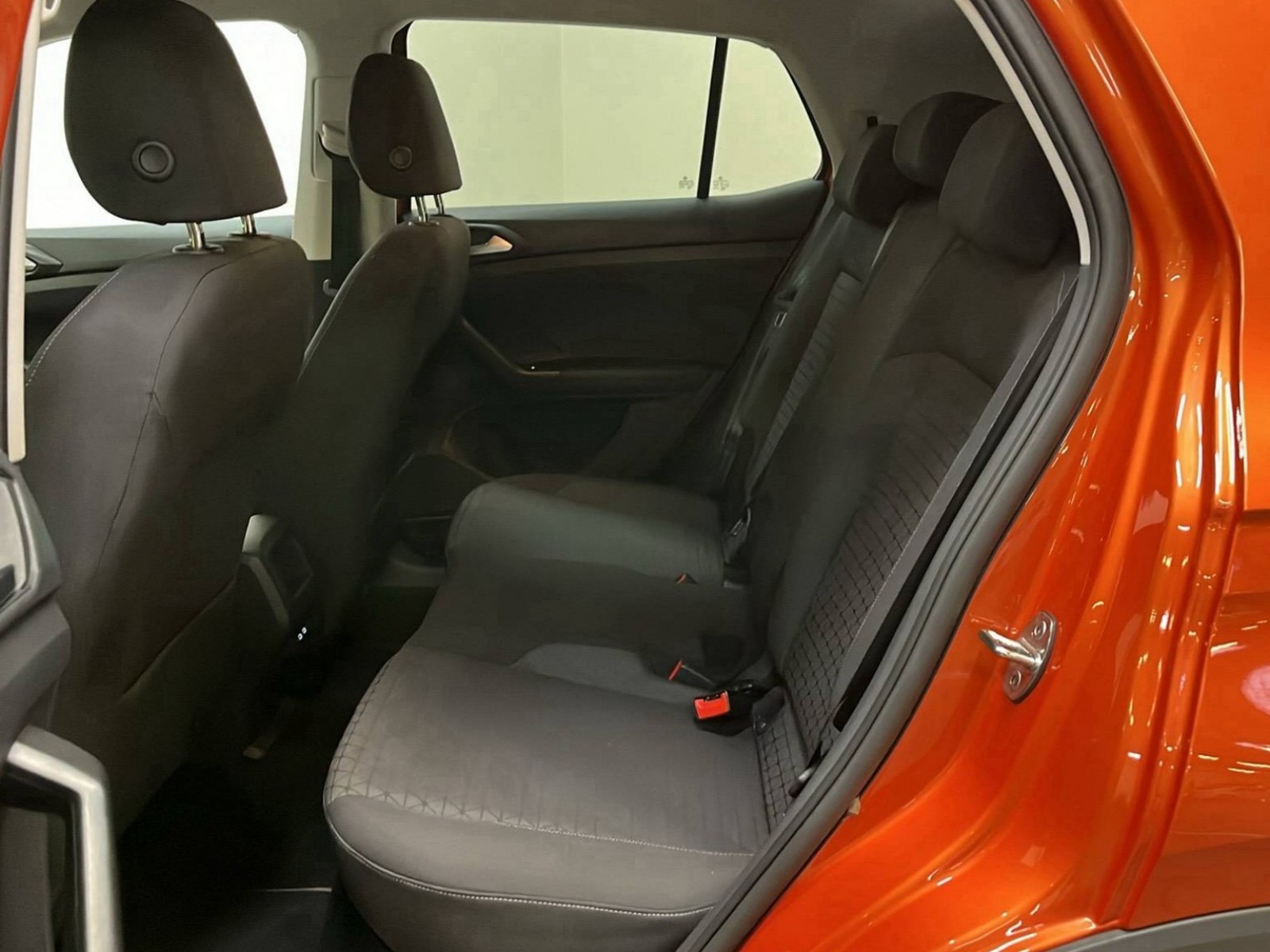 VOLKSWAGEN - T-CROSS - #275970 - 25