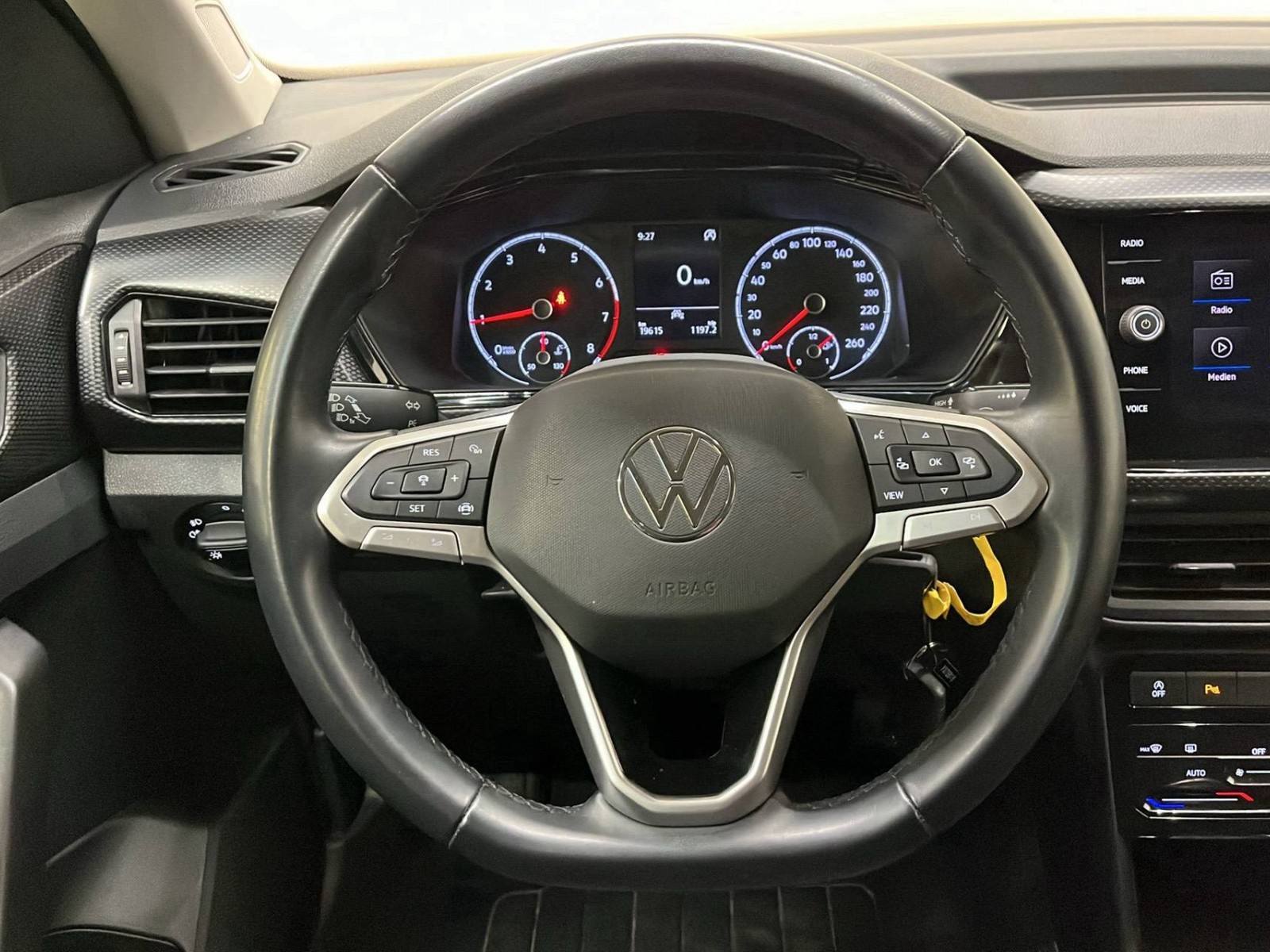 VOLKSWAGEN - T-CROSS - #275970 - 10