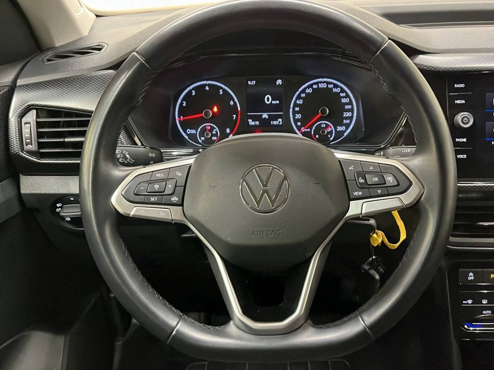 VOLKSWAGEN - T-CROSS - #275970 - 27
