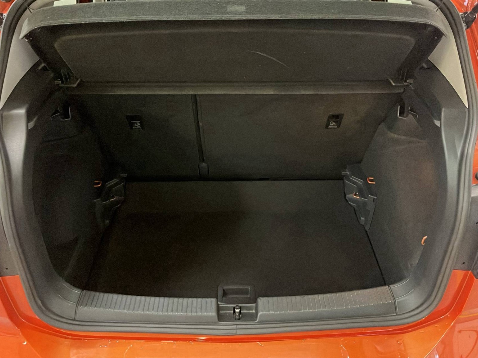 VOLKSWAGEN - T-CROSS - #275970 - 13