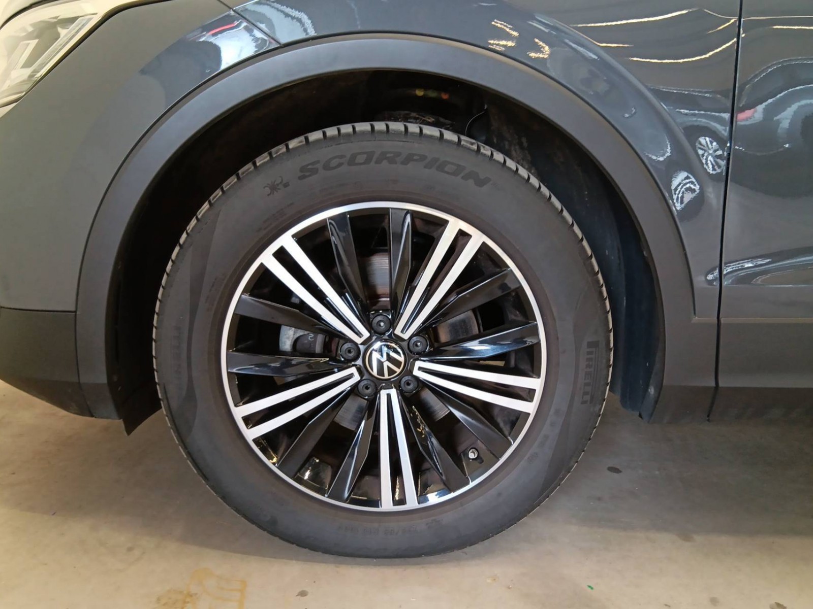 VOLKSWAGEN - TIGUAN - #188716 - 6
