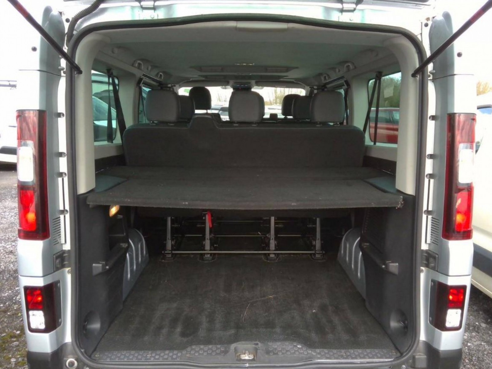 RENAULT - TRAFIC - #189441 - 8