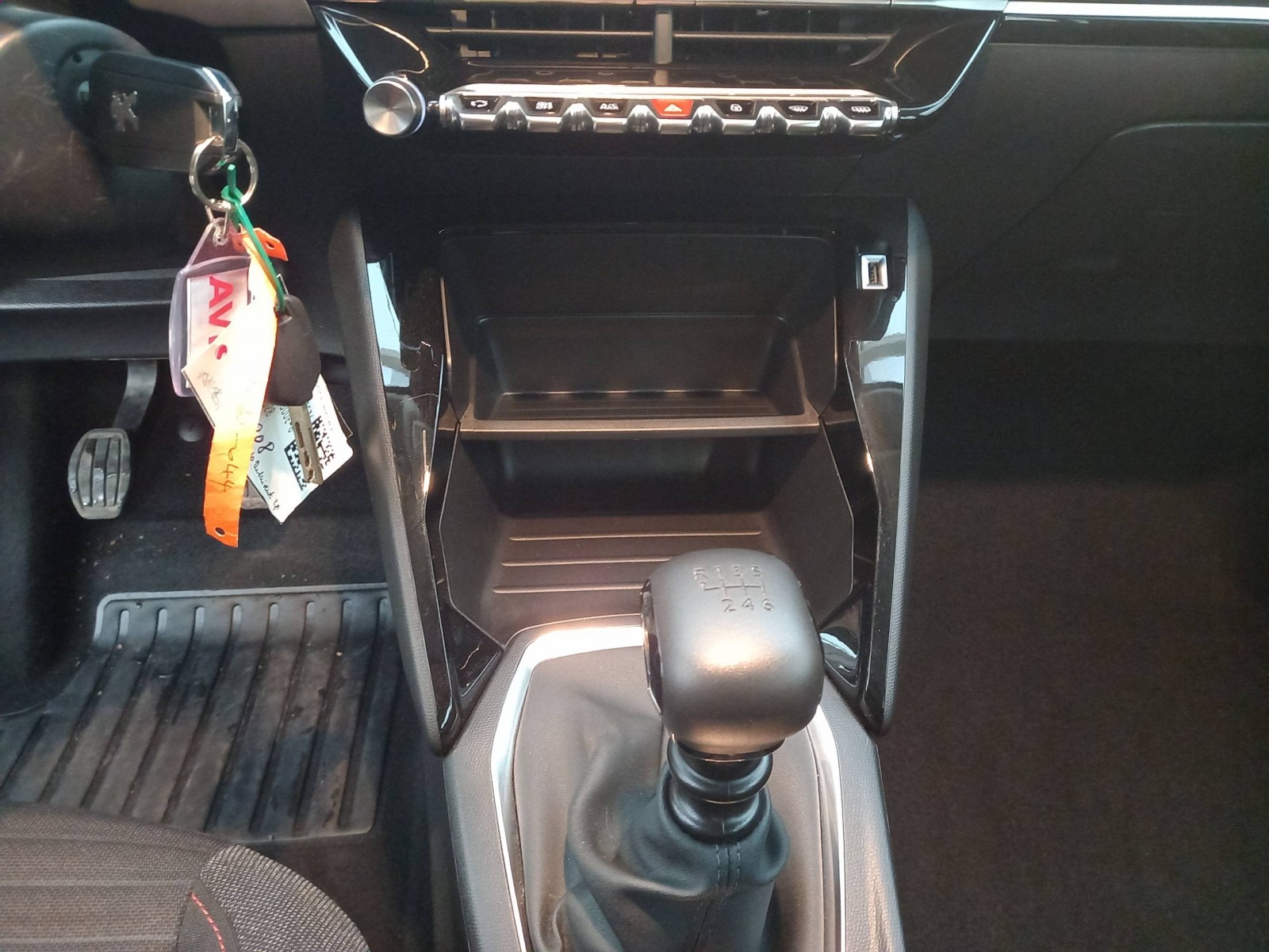 PEUGEOT - 208 - #188438 - 14