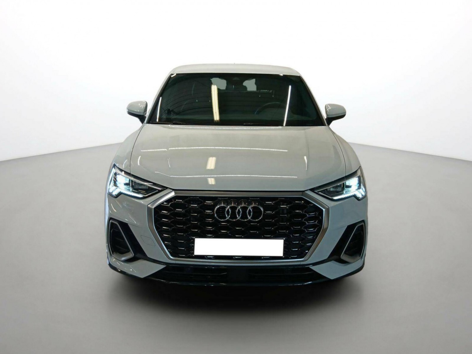 AUDI - Q3 SPORTBACK - #189044 - 4