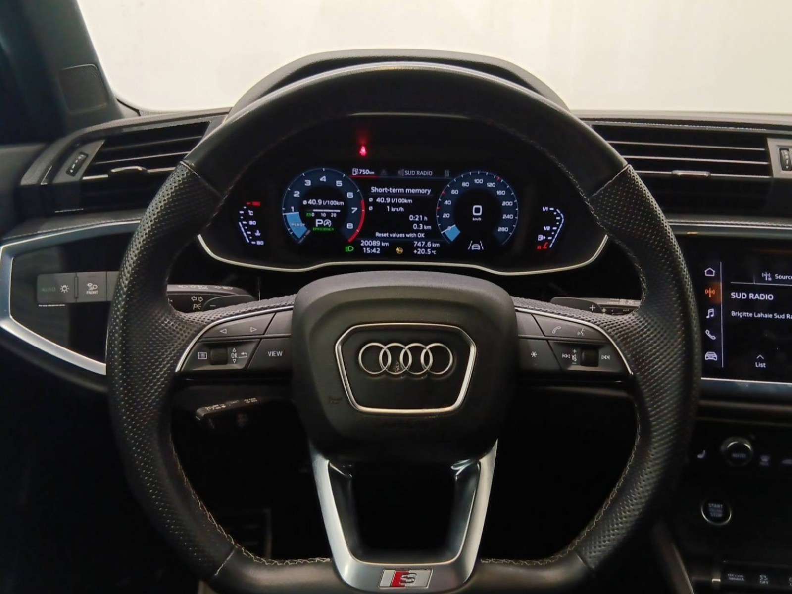 AUDI - Q3 SPORTBACK - #189044 - 10