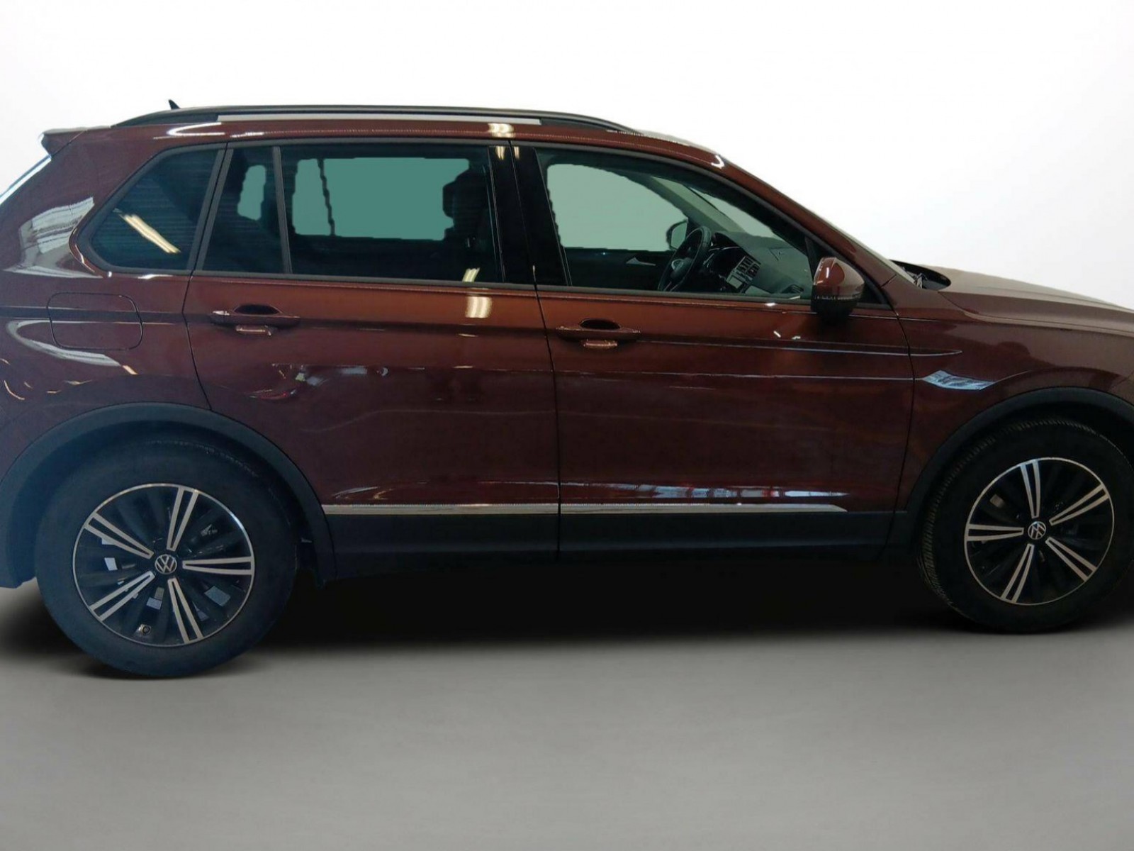 VOLKSWAGEN - TIGUAN - #189747 - 41