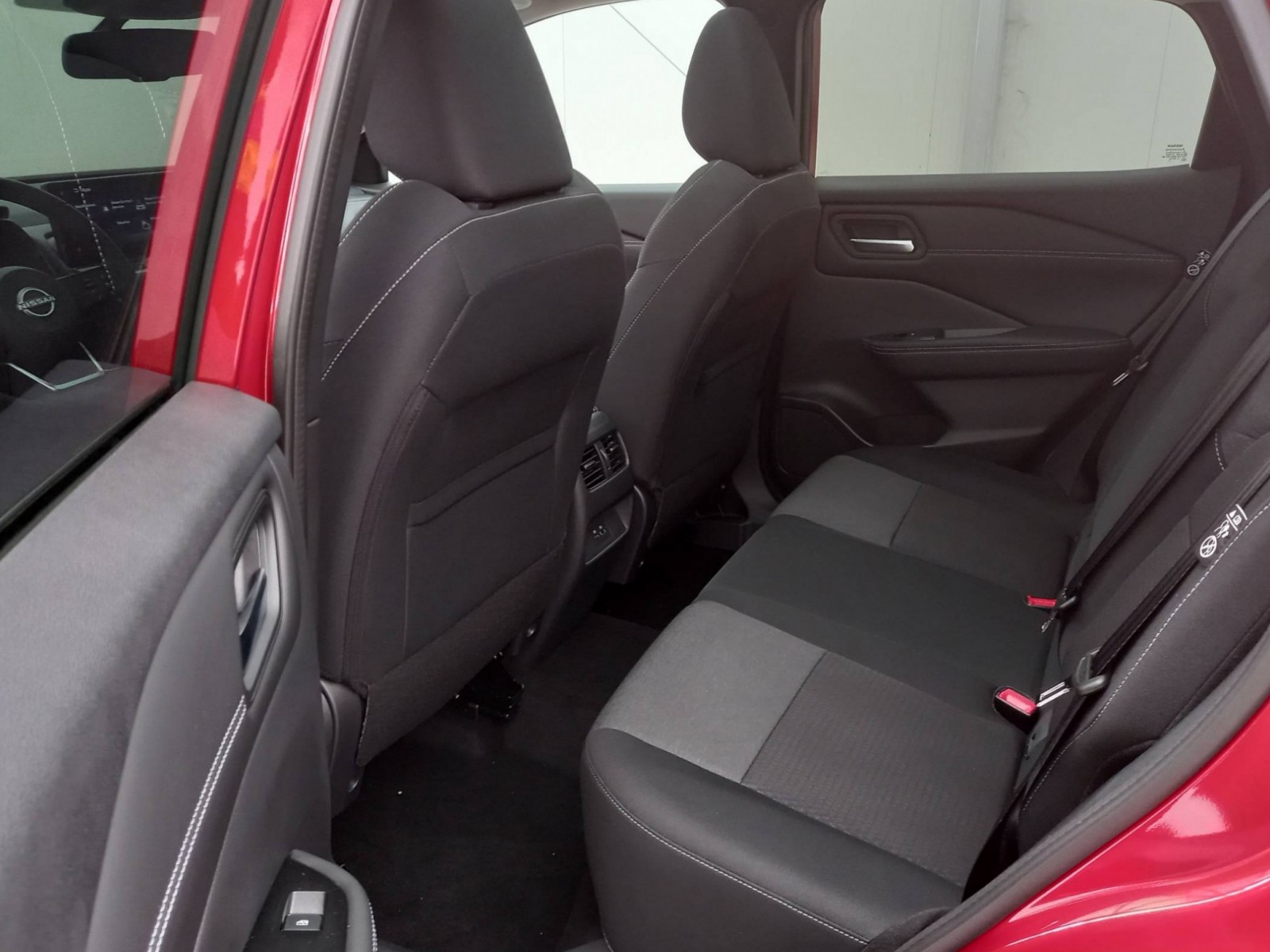 NISSAN - QASHQAI - #189332 - 26