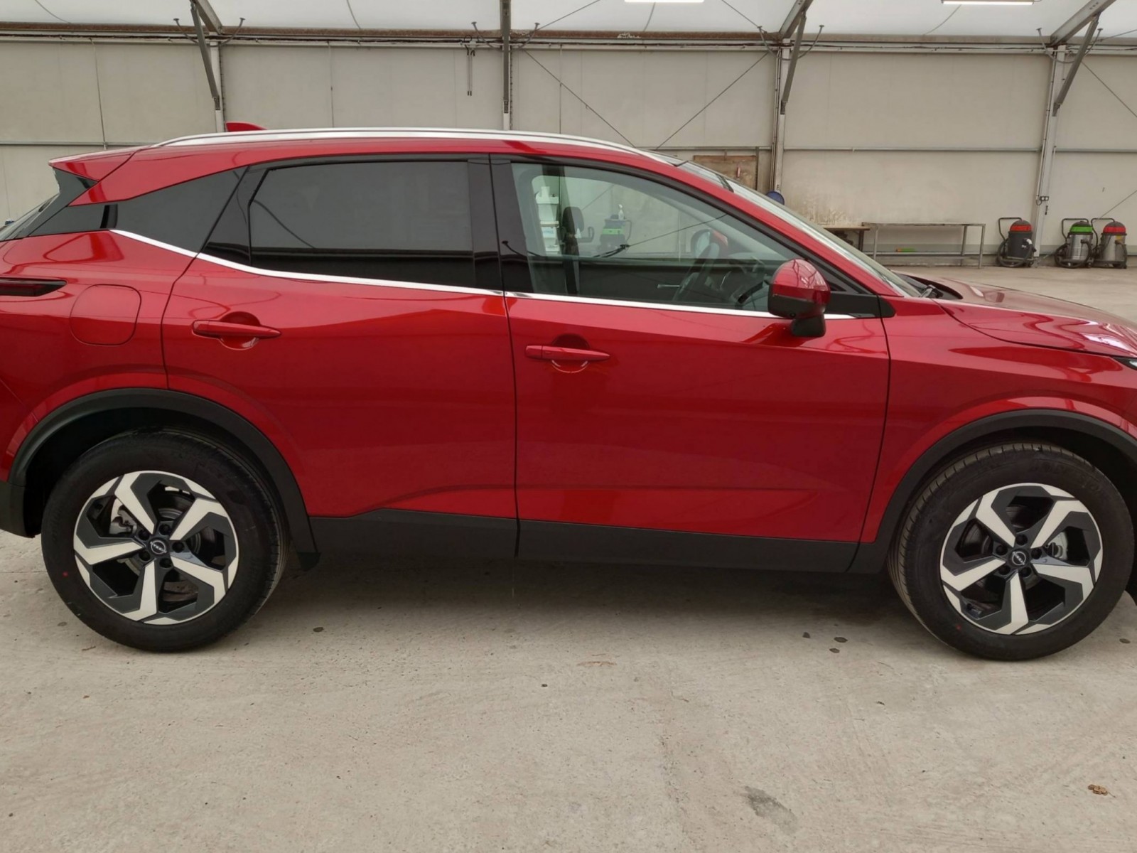 NISSAN - QASHQAI - #189333 - 22
