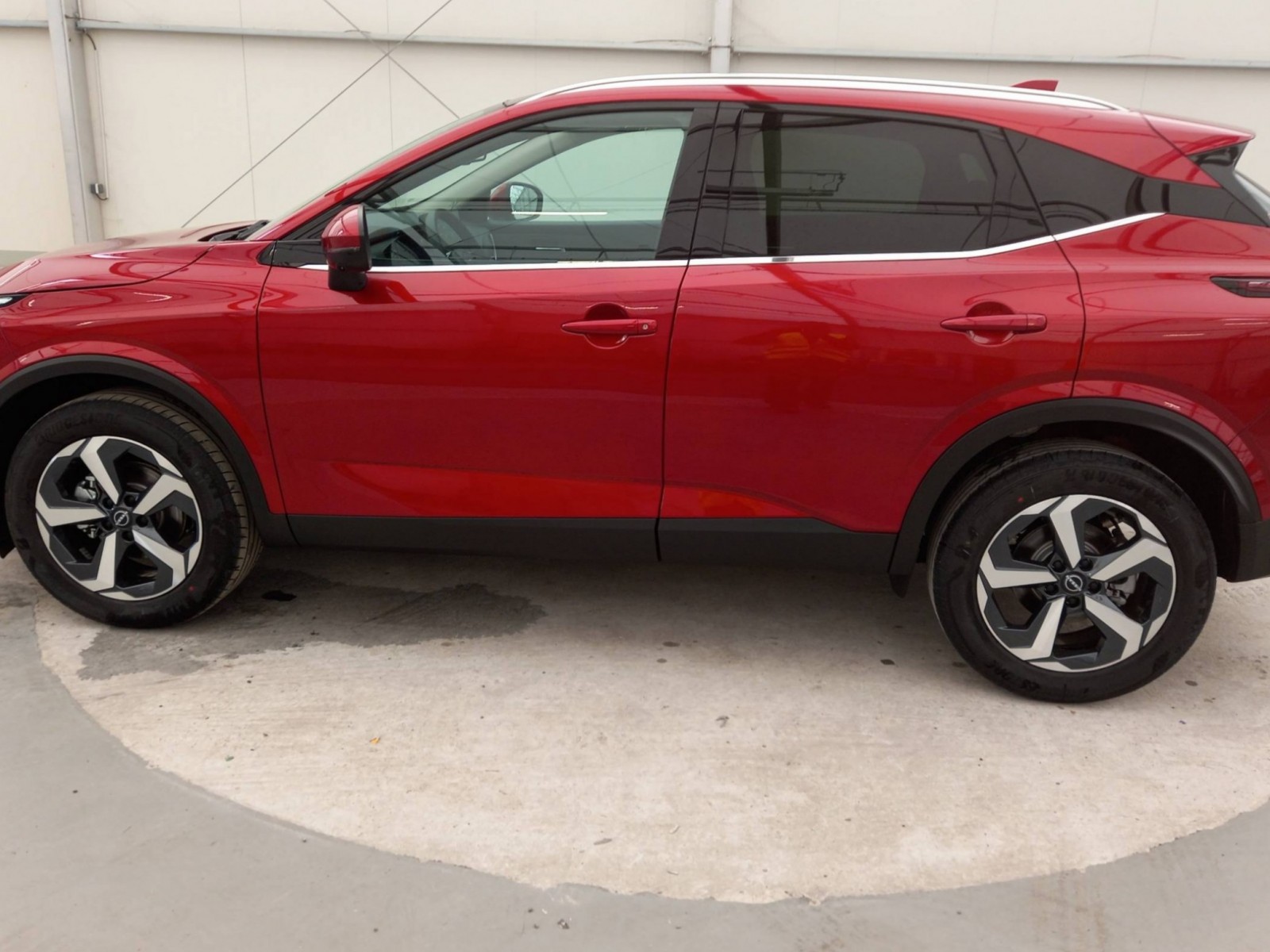 NISSAN - QASHQAI - #189333 - 23