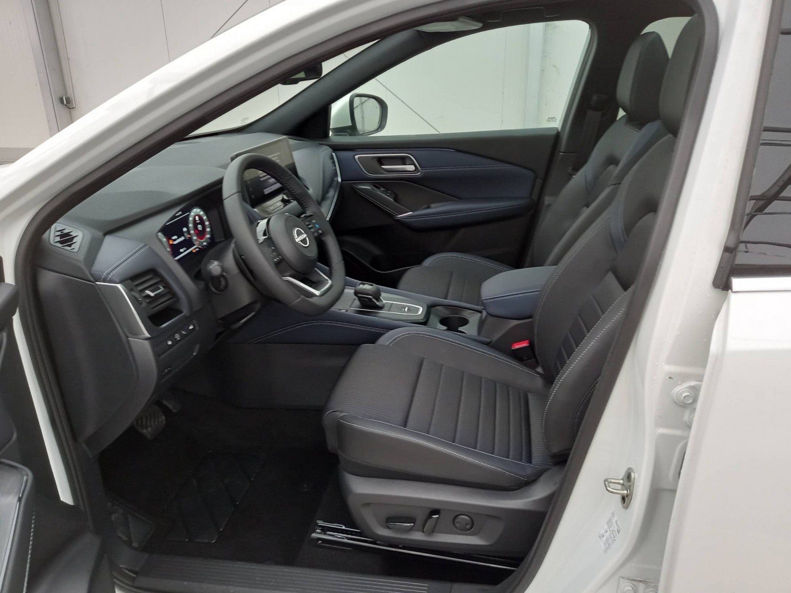 NISSAN - QASHQAI - #189324 - 7