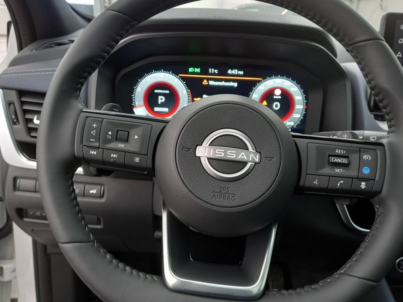 NISSAN - QASHQAI - #189322 - 28