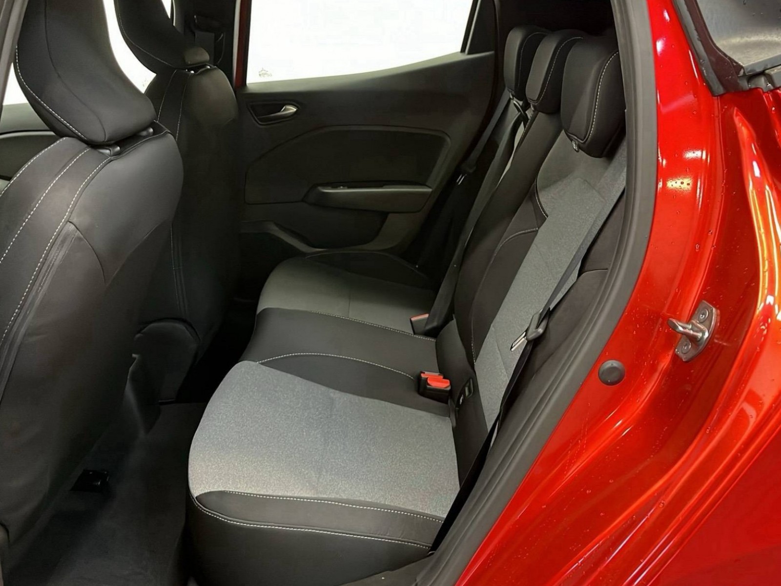RENAULT - CLIO V - #299507 - 25