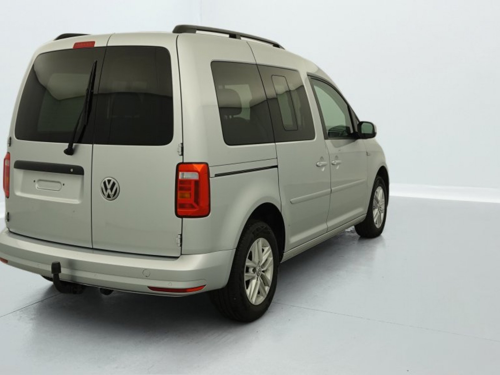 VOLKSWAGEN - Caddy - #237809 - 9