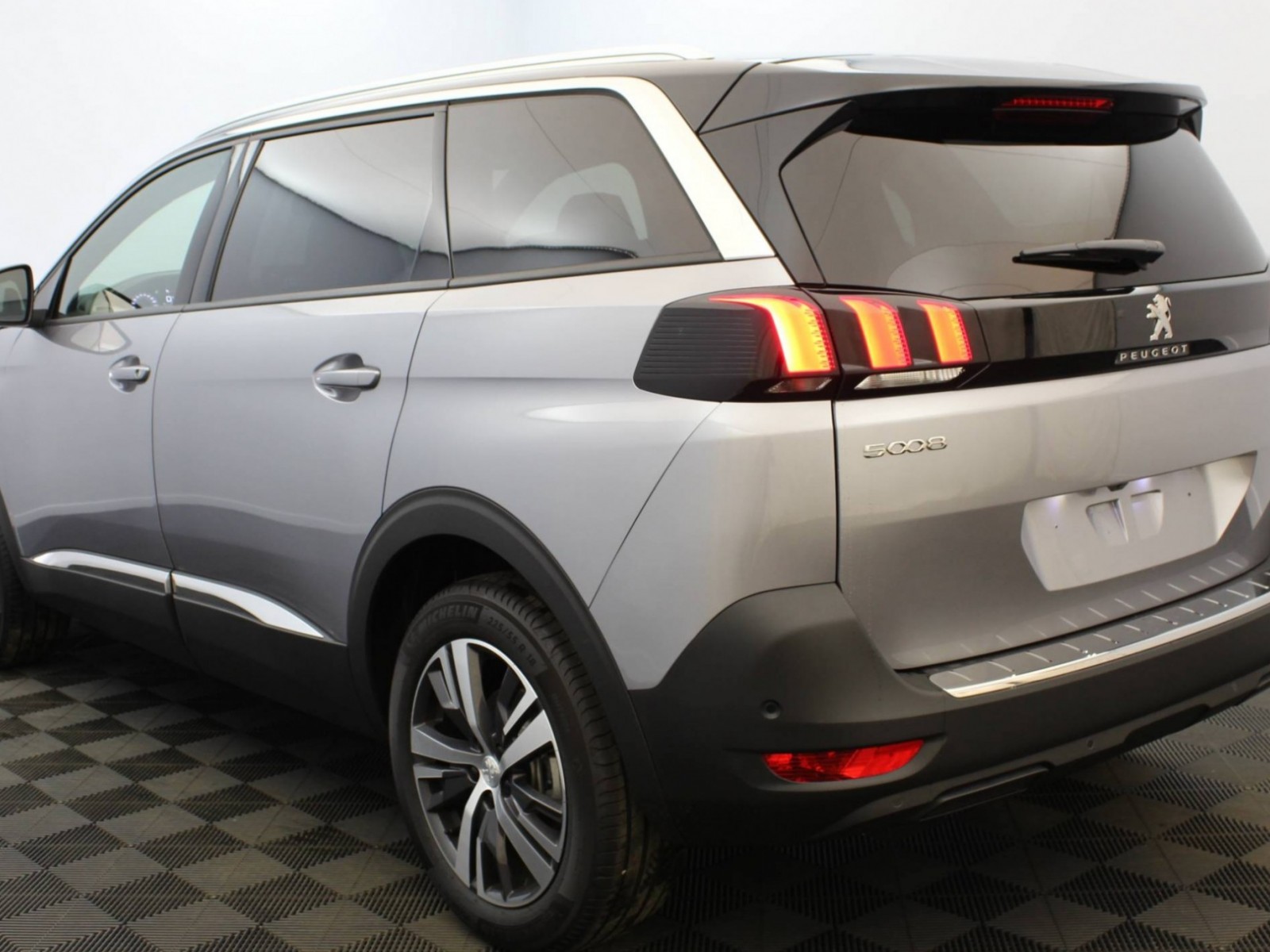PEUGEOT - 5008 - #189825 - 21