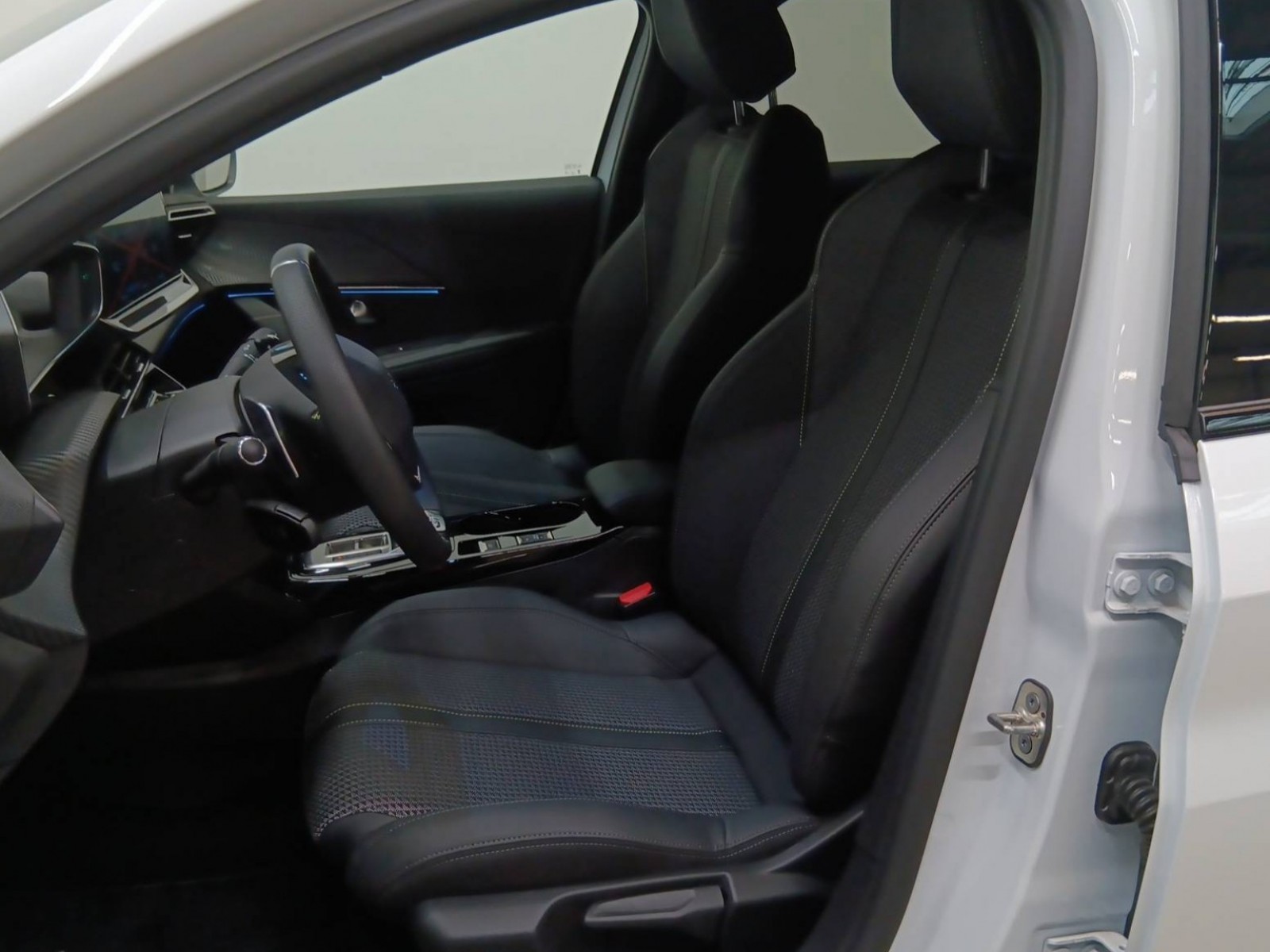 PEUGEOT - 208 - #189402 - 7