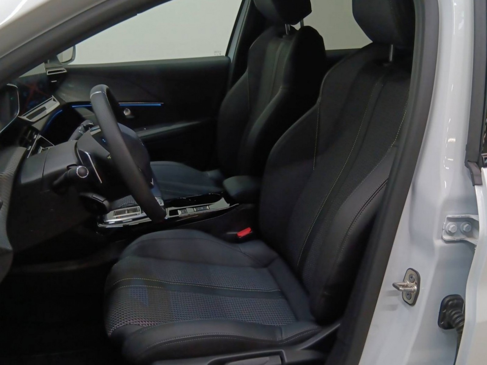 PEUGEOT - 208 - #189401 - 24