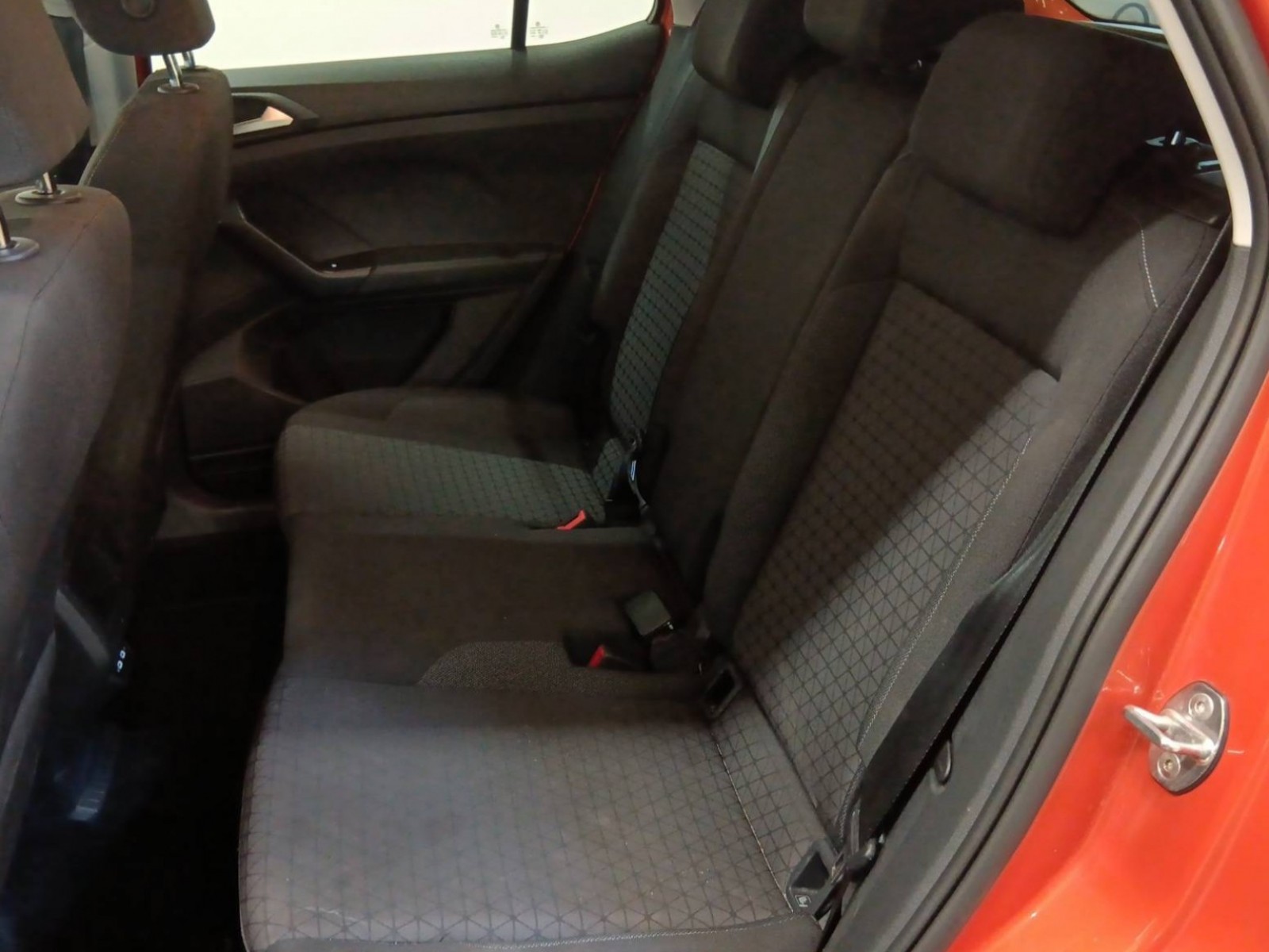 VOLKSWAGEN - T-CROSS - #188554 - 25