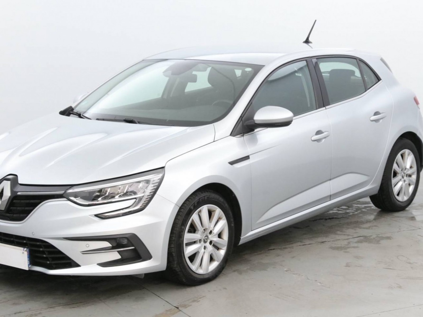RENAULT - MEGANE IV BERLINE - #191825 - 16