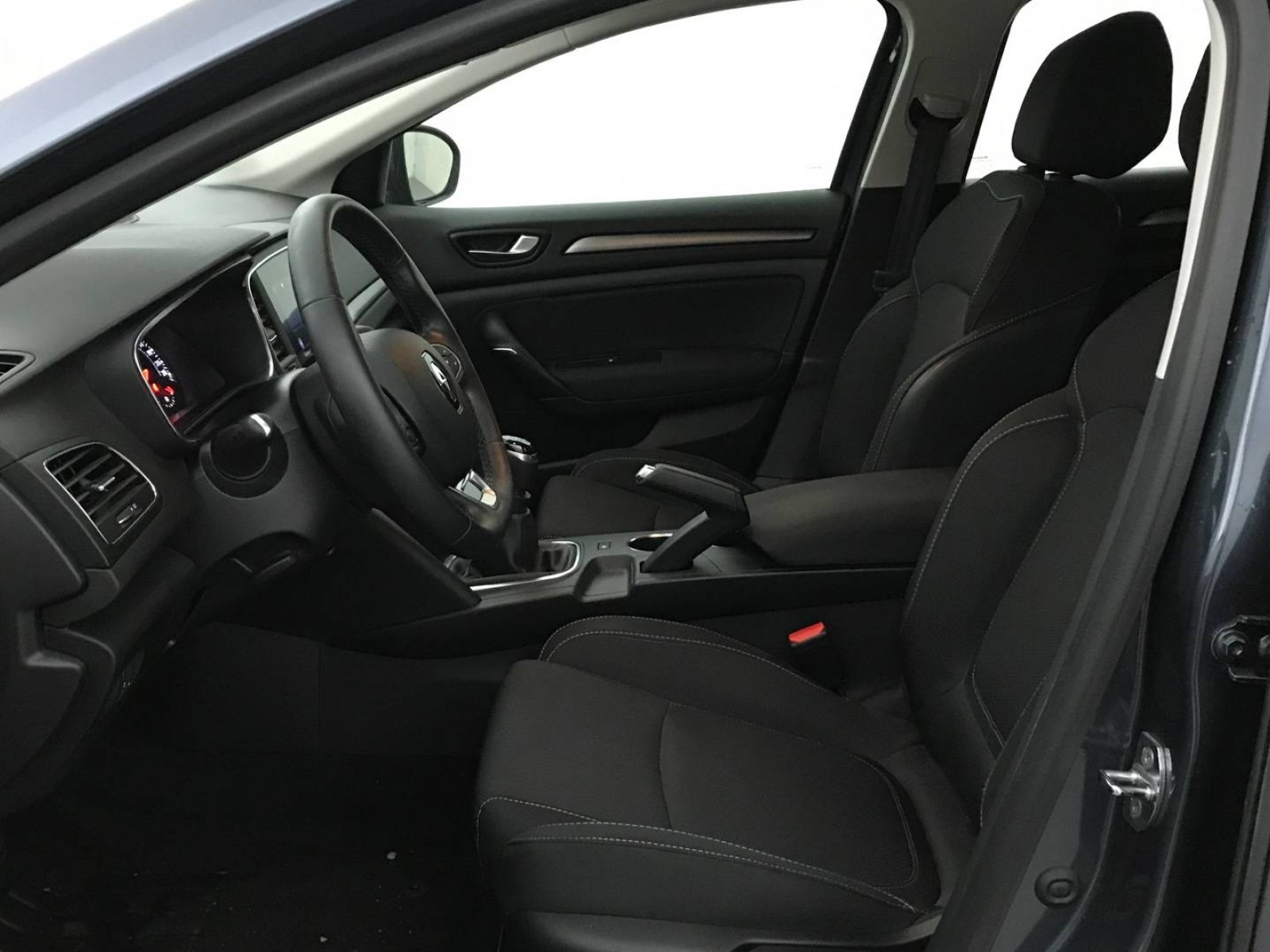 RENAULT - MEGANE IV BERLINE - #191827 - 9