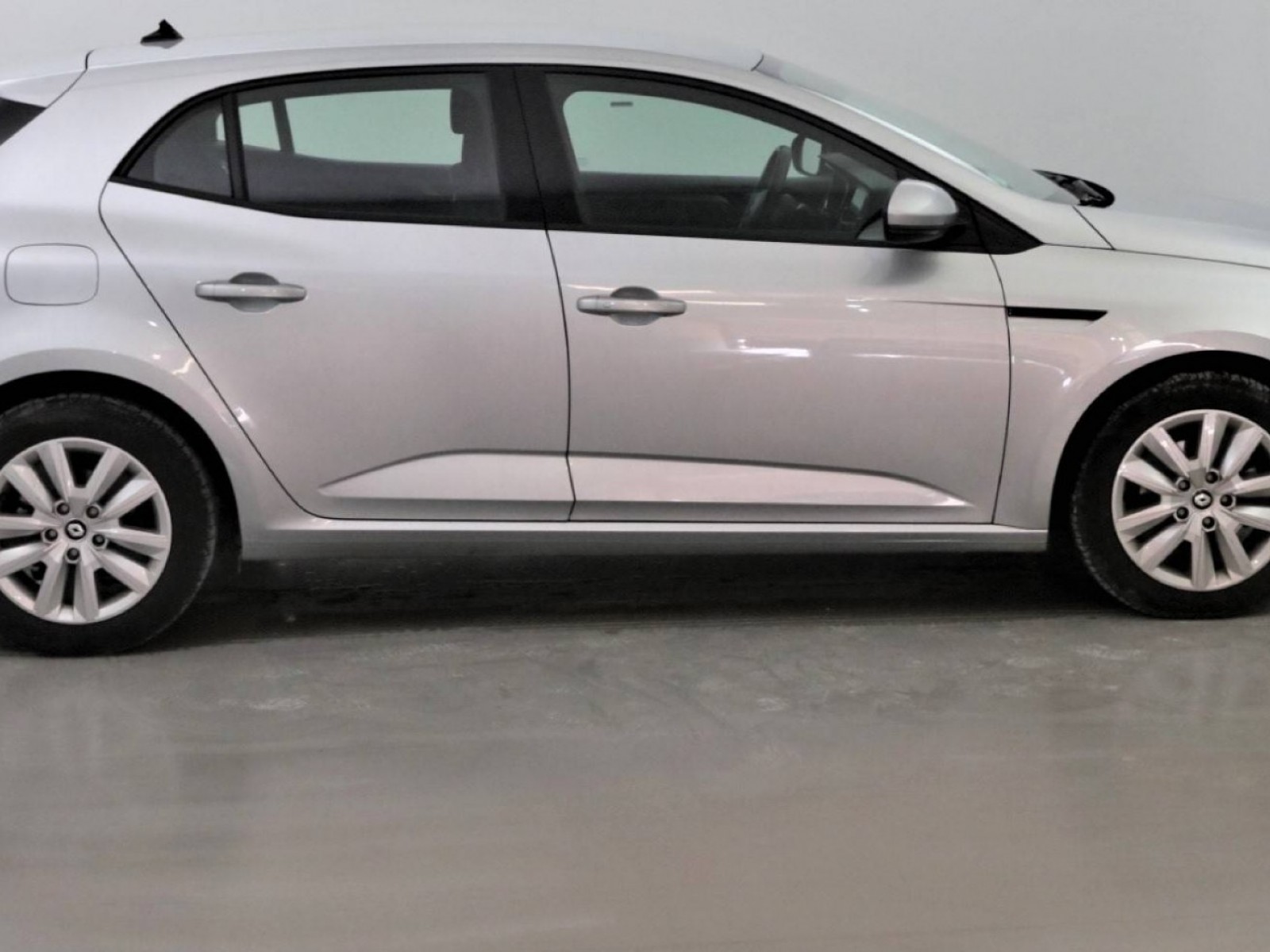 RENAULT - MEGANE IV BERLINE - #191829 - 20