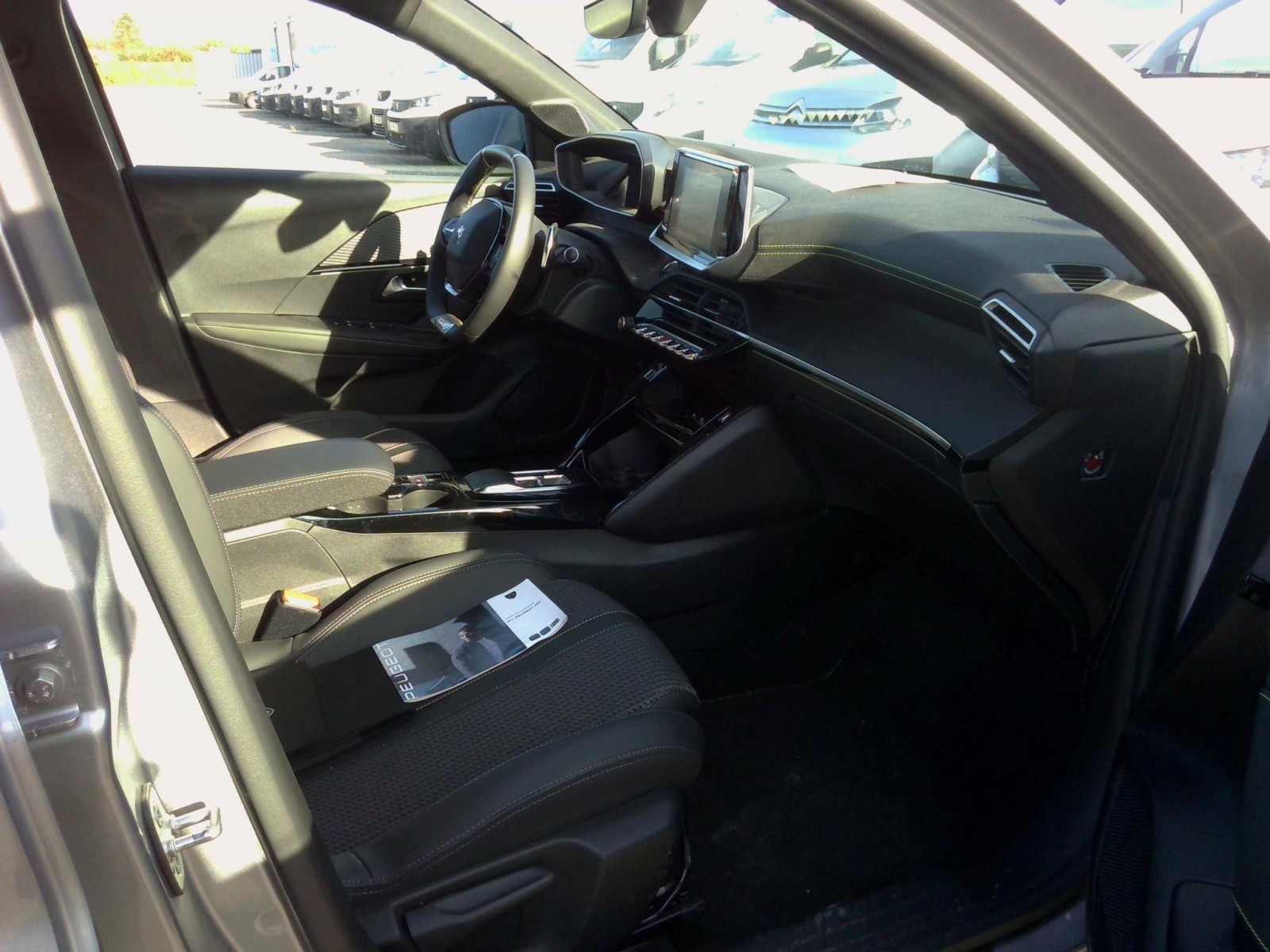 PEUGEOT - 208 - #191991 - 1
